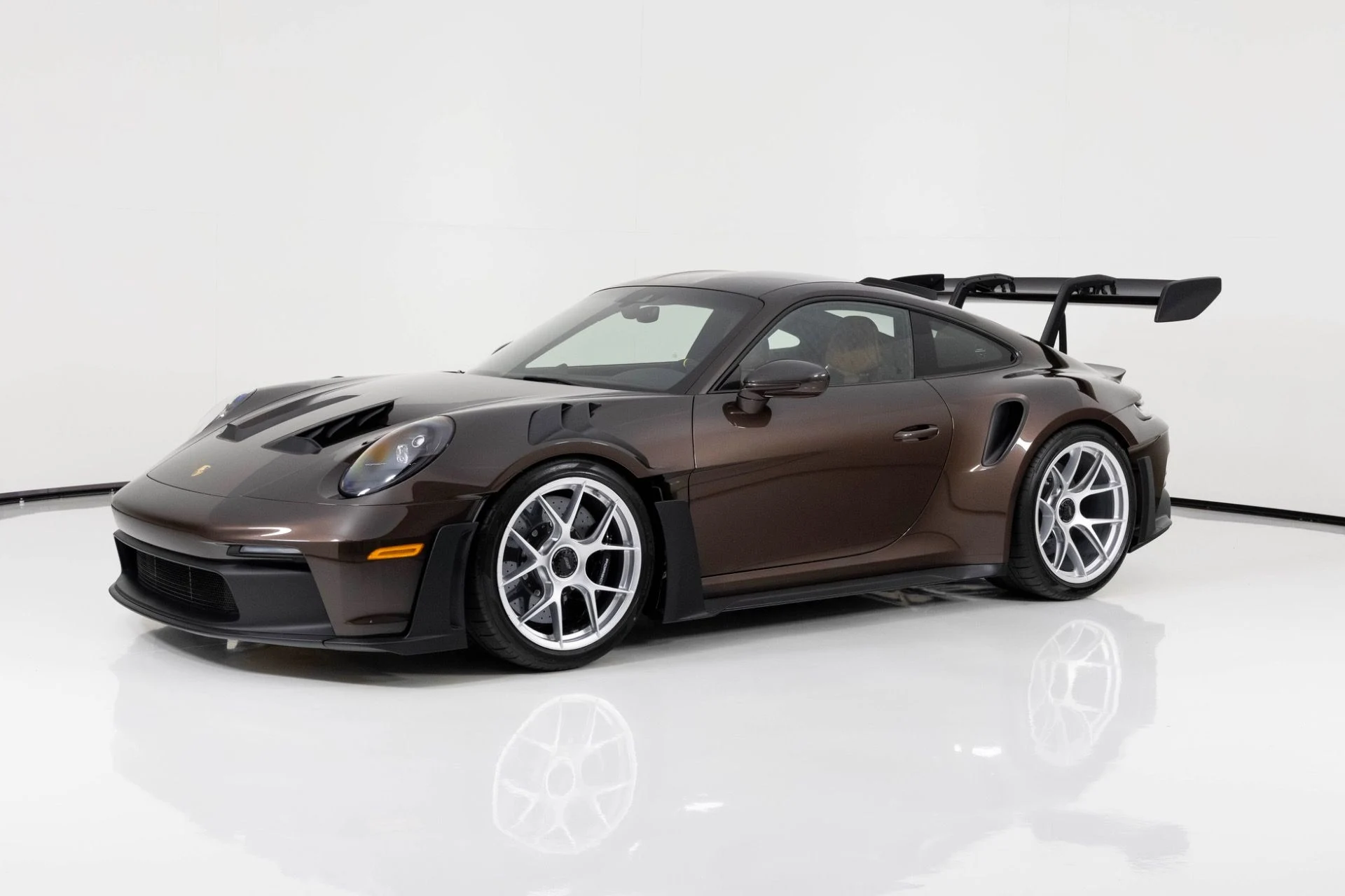 mph006_607017548_Used_2025_Porsche_911_GT_3_RS_1764100573_d7af977732