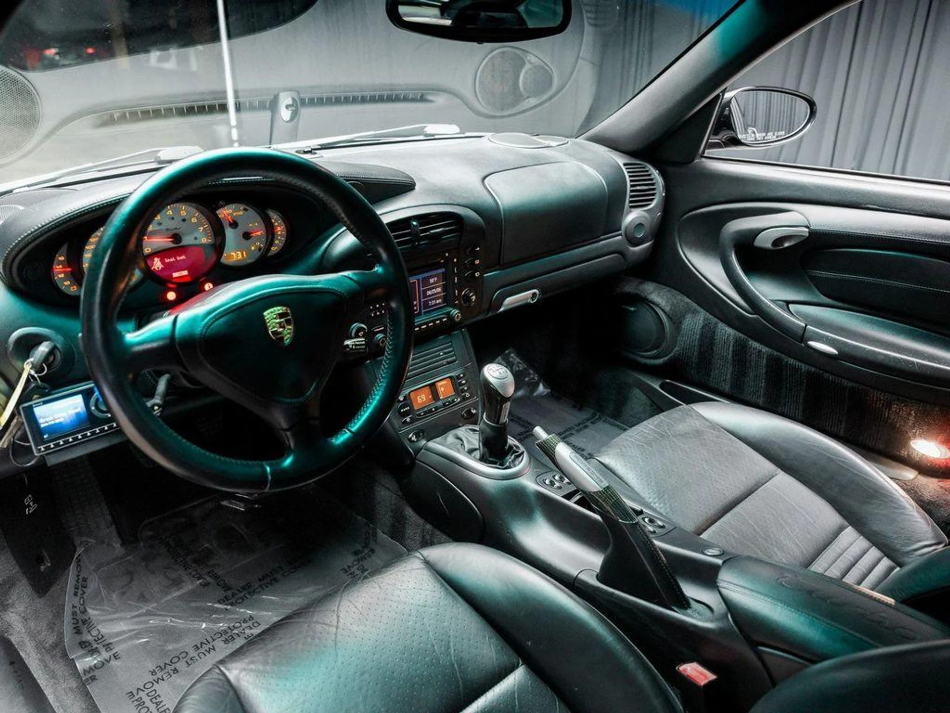 mph006_615024172_bi_Dh_U_Dd7j7zikdz_BB_2_F0_Ol4lz_U_f700d30373