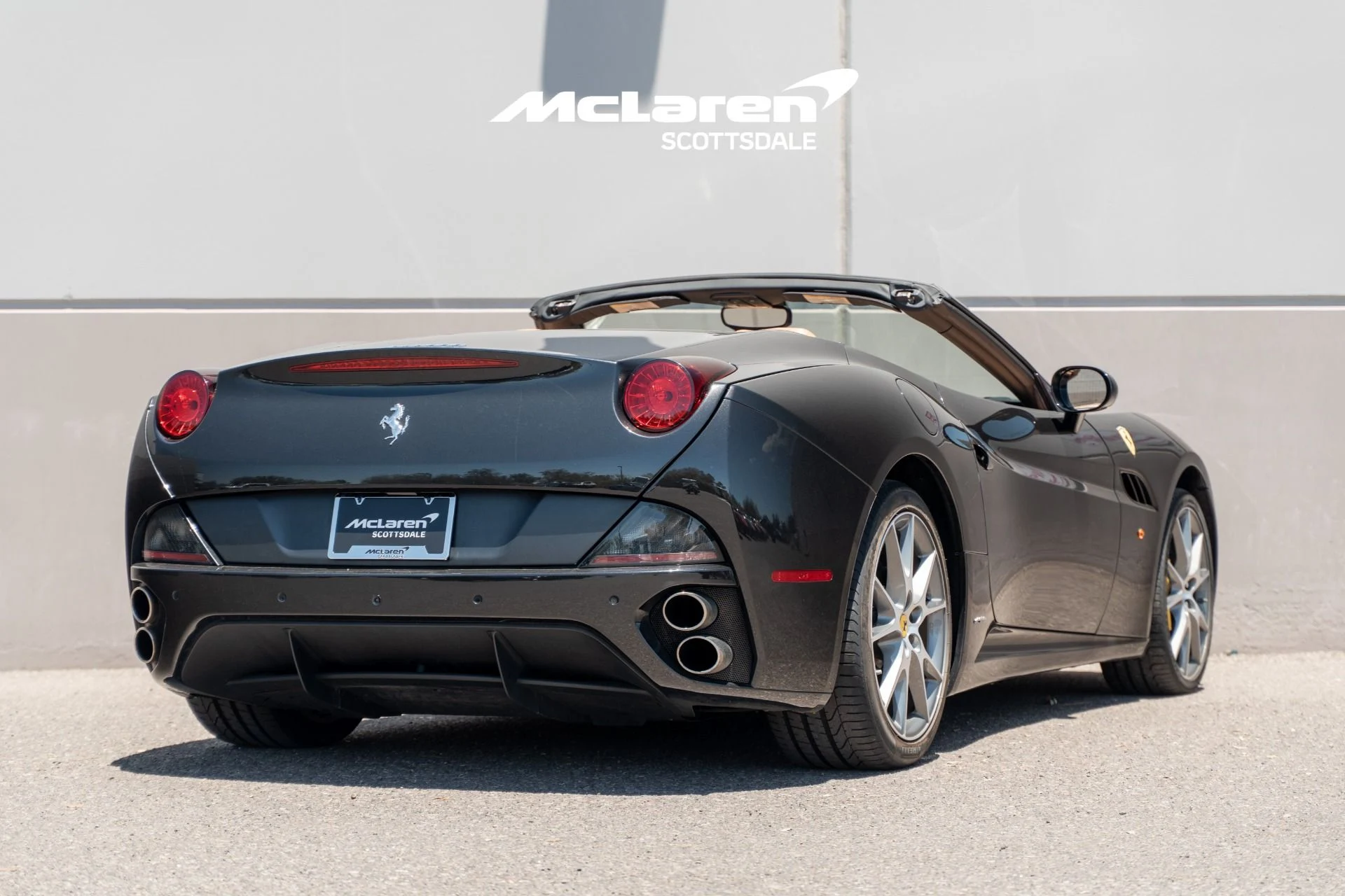 mph006_615870716_Used_2014_FERRARI_CALIFORNIA_1784916406_38290f404b
