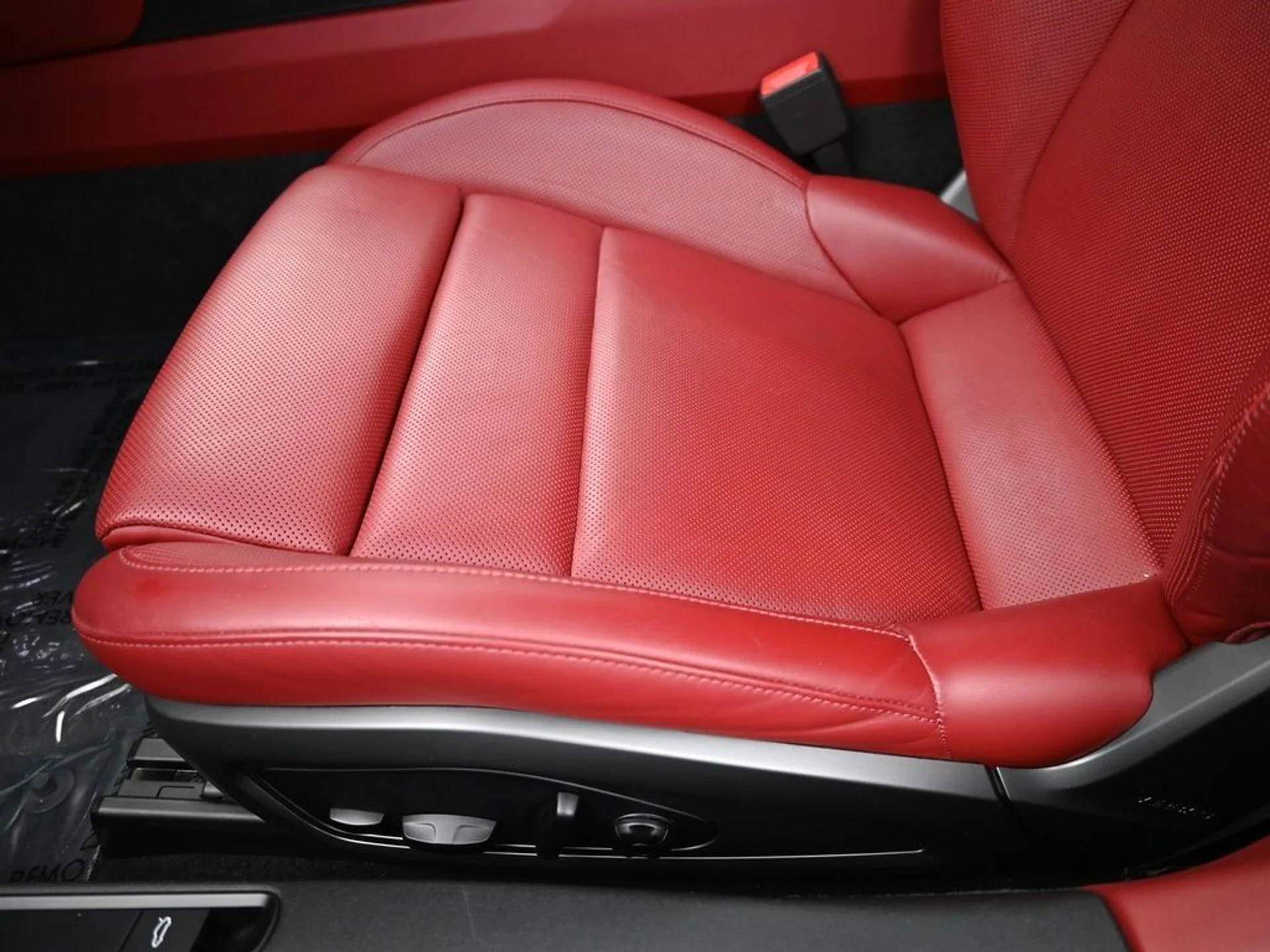 mph006_616045964_5c01e7c810d69d9bc5ca831915a7c0bf_a71f41033d