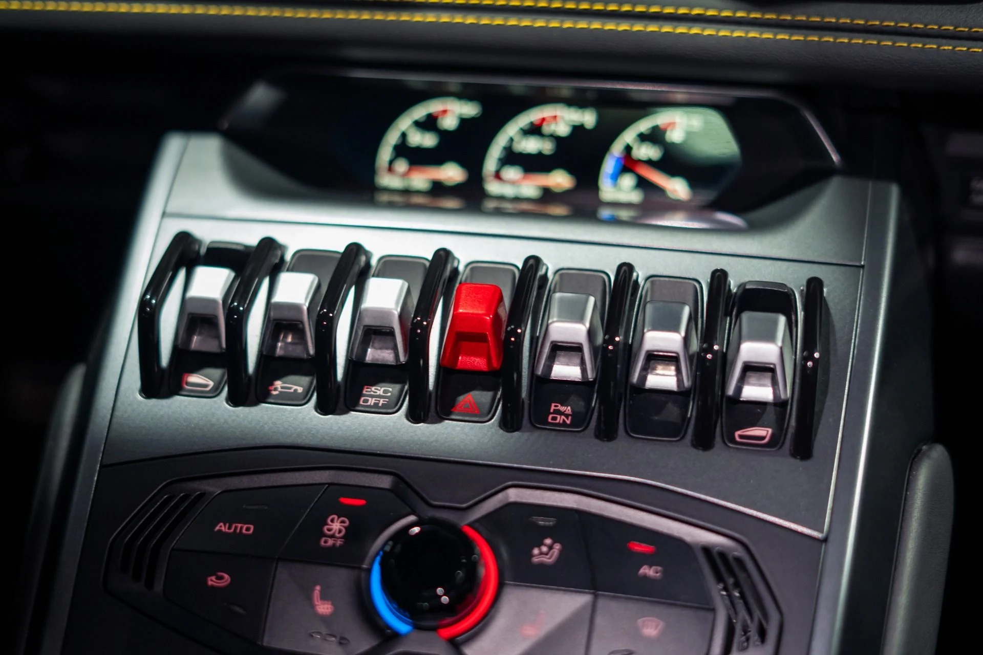 mph006_620258438_Used_2015_Lamborghini_Huracan_LP_610_4_1783789745_e2c6beddca