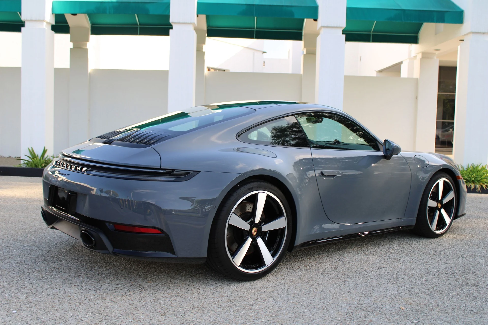 mph006_631331321_2476adefcd6f2f9bacaa51282cb9ce6ax_b04ef0596d