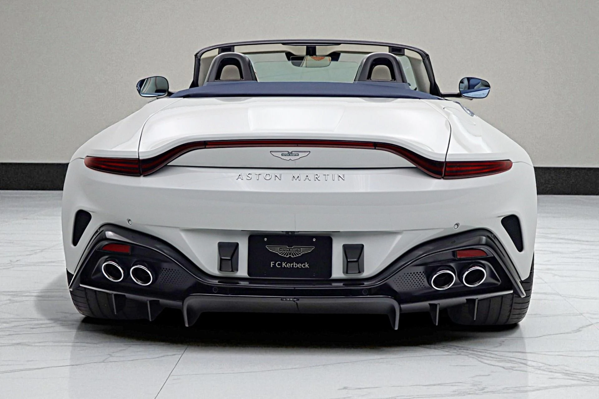 mph006_633105511_New_2026_Aston_Martin_Vantage_Roadster_e60c3de21c