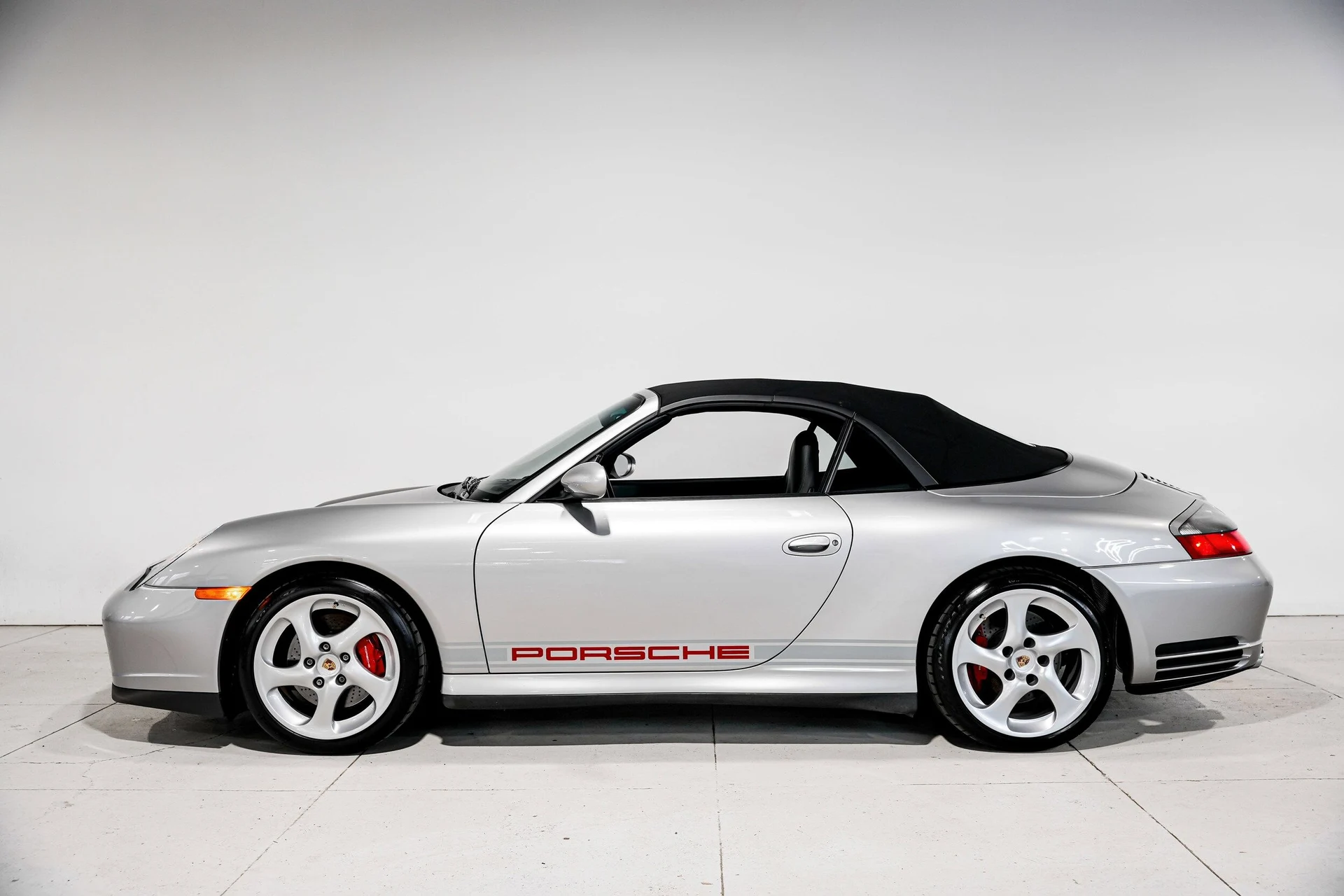 mph006_639416755_1350684c92726c4125e57eaaf99b0d6ex_5c0a340041