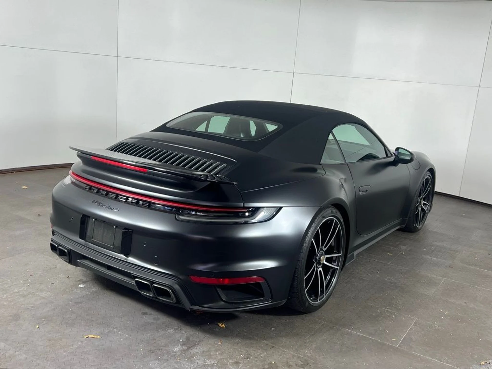 mph006_639730008_d67994062aaed8274404d718178dd958_055e0032a9