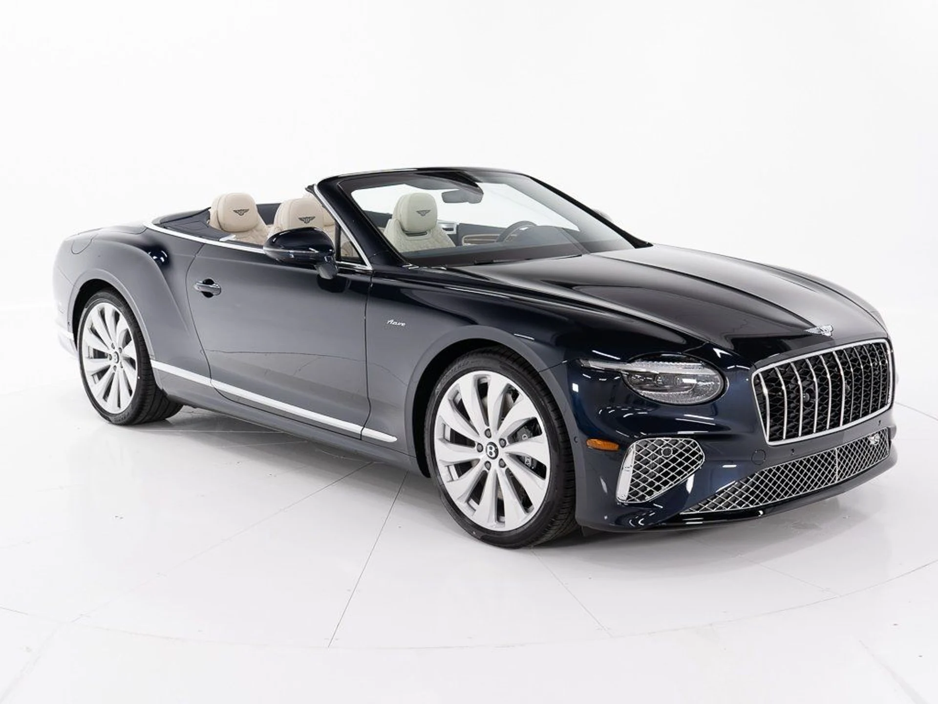 mph006_642090487_6428240c428f91226dba630206f8ee6c_0e9b244f86