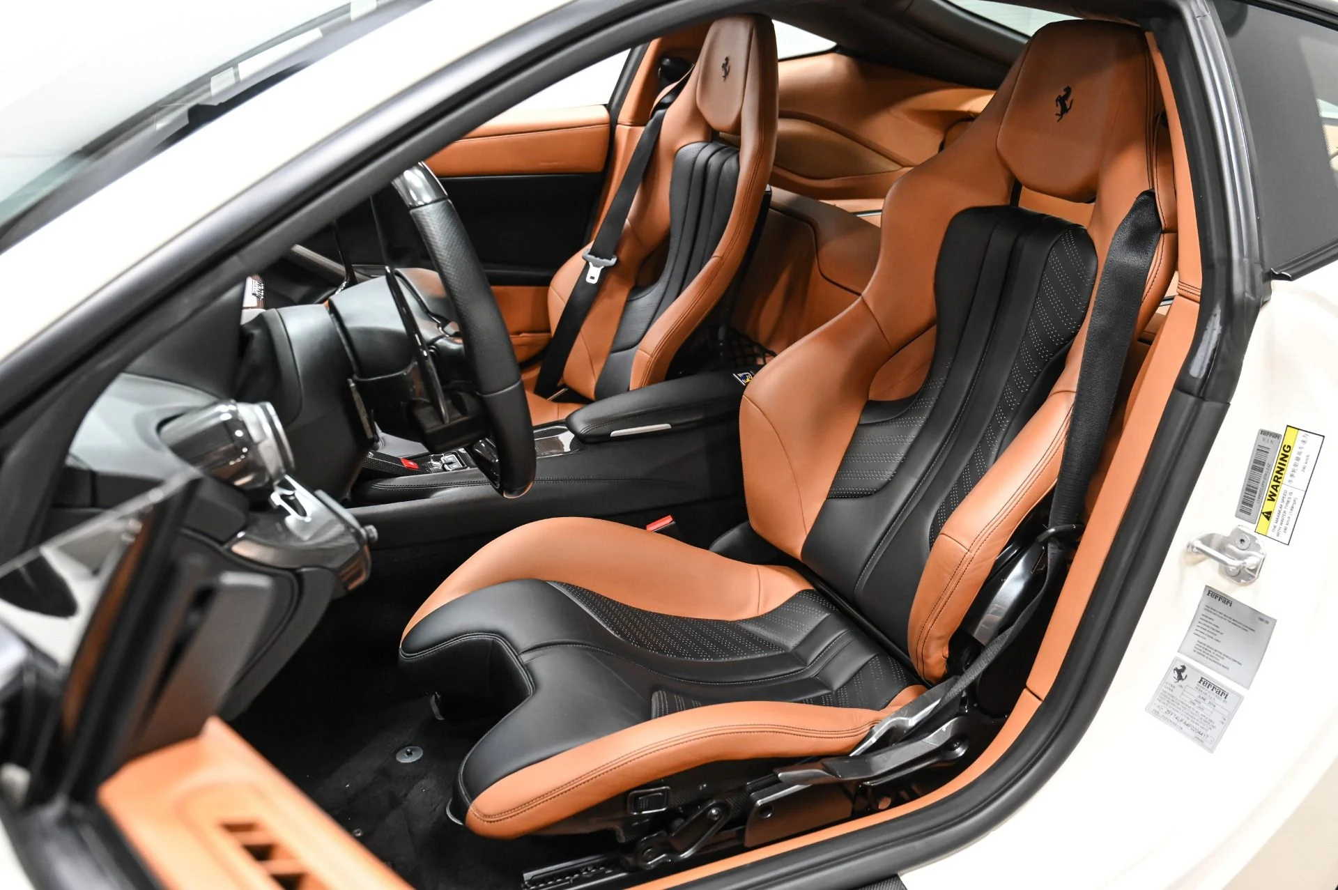 mph006_644151420_Used_2015_Ferrari_F12_Berlinetta_1770858306_1bc3946b7a