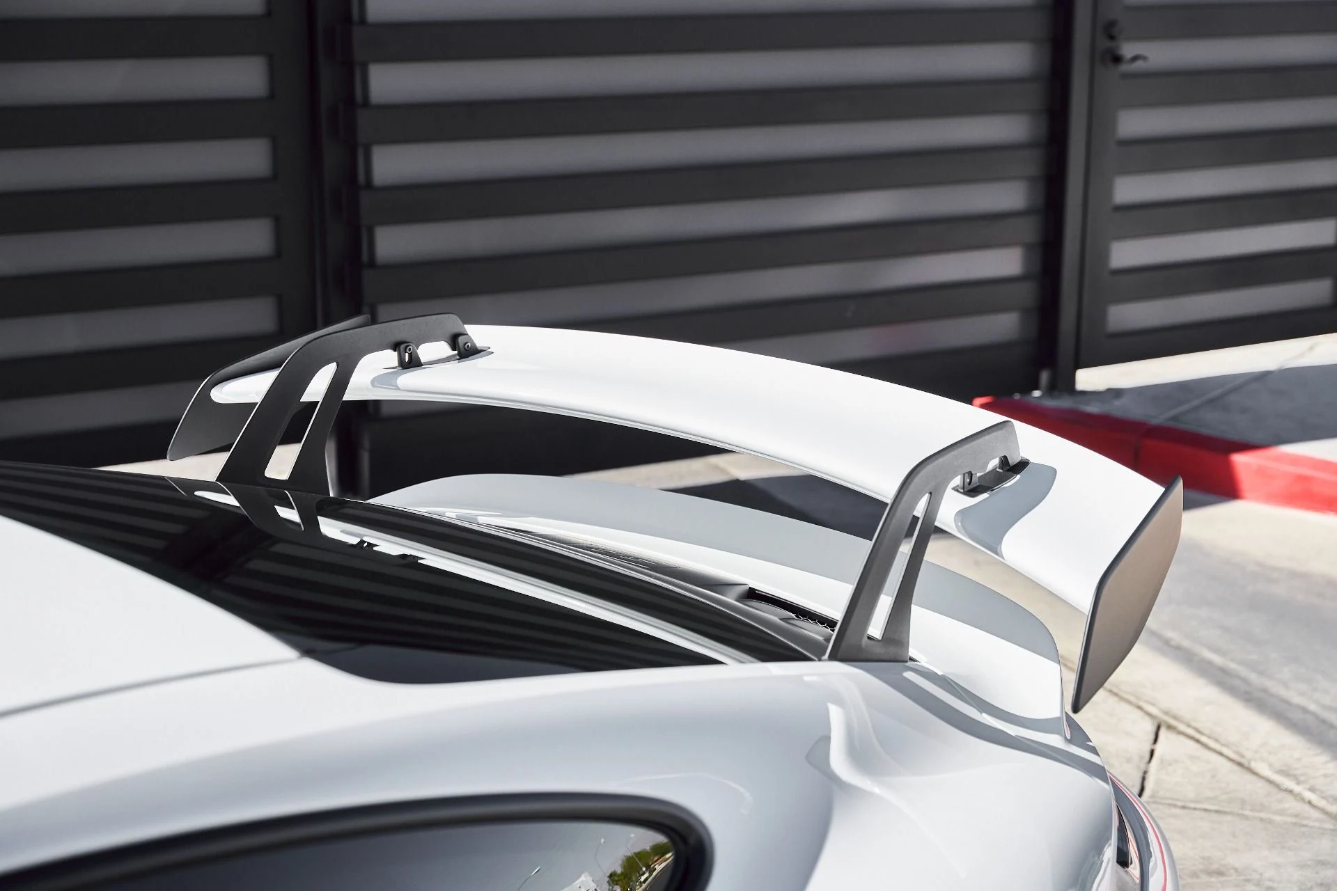 mph006_654793545_Used_2022_Porsche_911_GT_3_1773348864_93f8b4ddd2