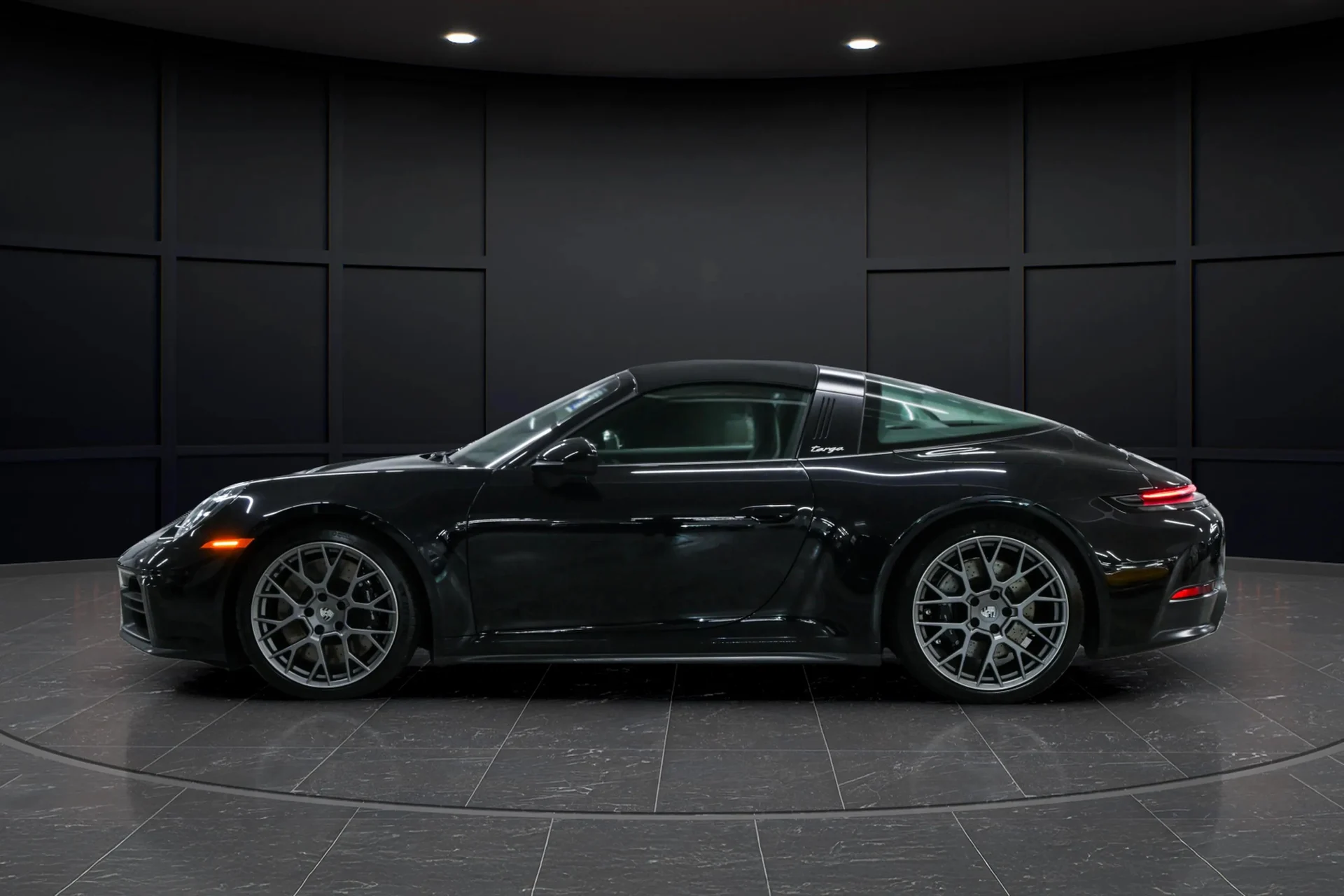 mph006_655776968_34b9dbf2_688f_4c6d_9791_f564f939c203_3dcad72a97