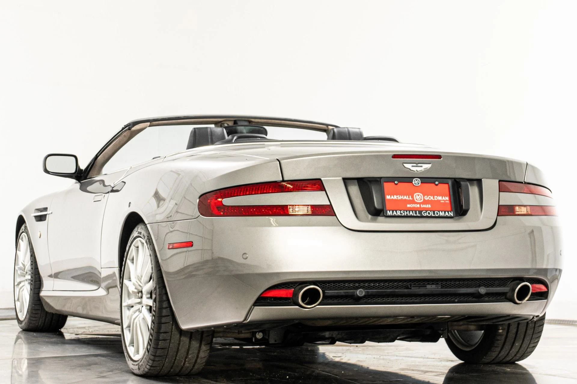 mph006_658428416_Used_2008_Aston_Martin_DB_9_Volante_1787088529_e1a9cea01d