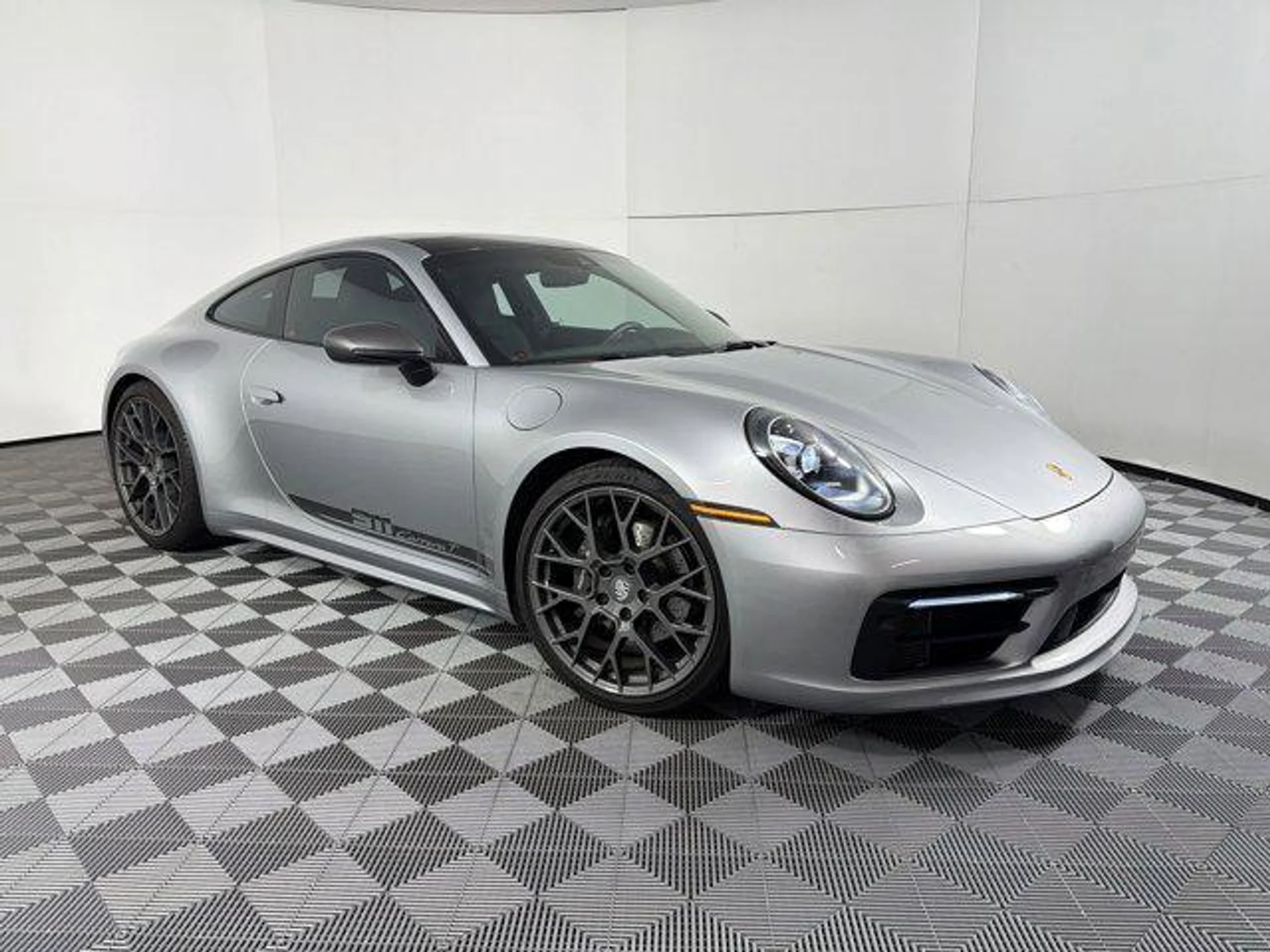 mph006_66571139_csyow_R8_R_Gh_BJT_0nw_H_Qqf_Syc_Zt_F0_5b015a6eb4