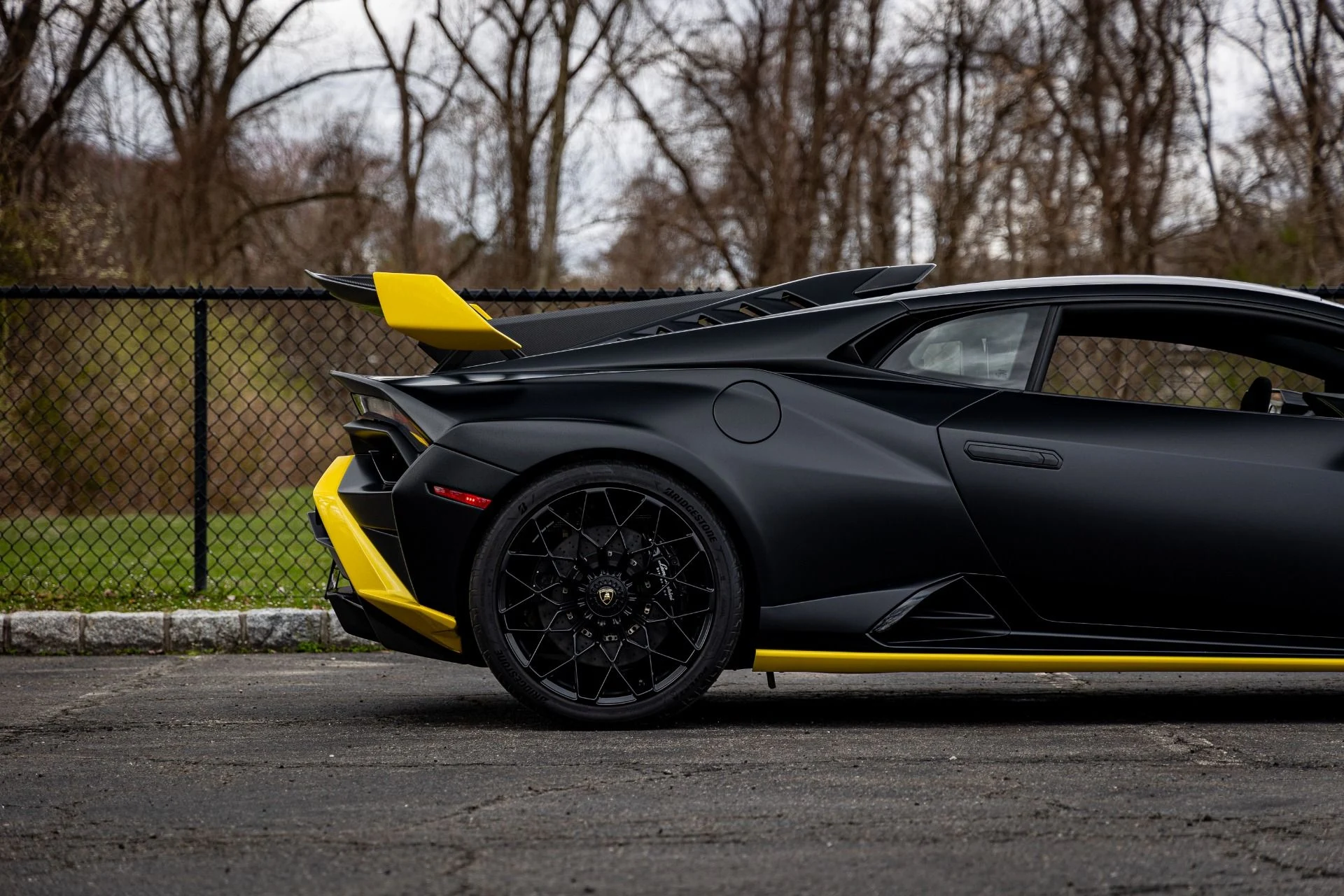 mph006_666110771_Used_2023_Lamborghini_Huracan_STO_1724257778_3aa4270669