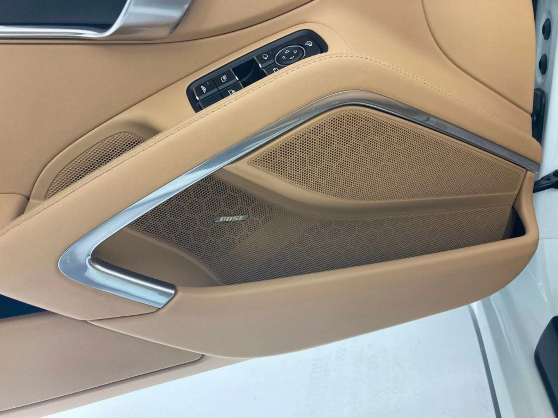 mph006_666394097_a307738dbb0da6a9c141e8b6f5bd0385_e64c1b837d