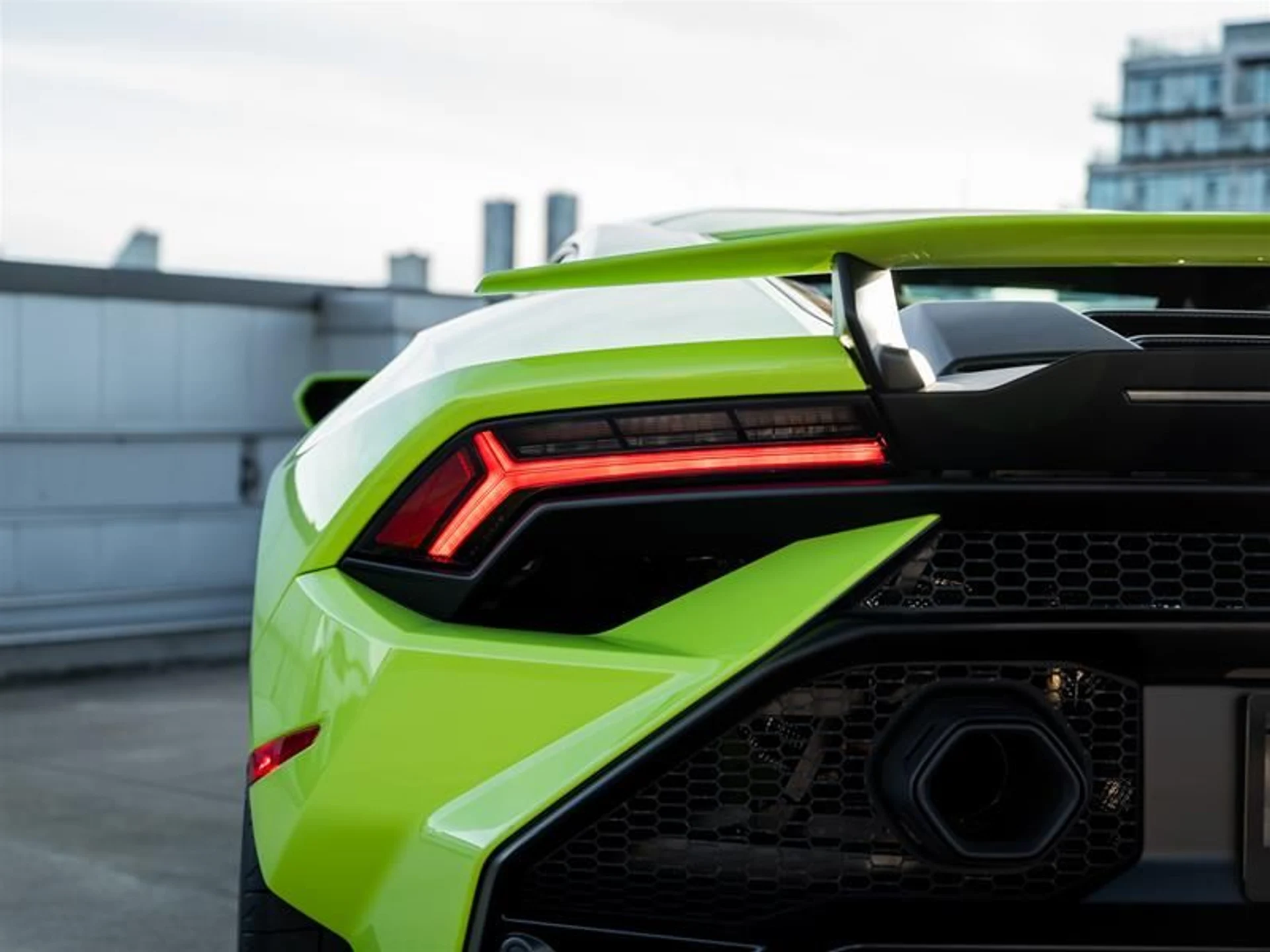 mph006_668887404_a4tq2j14_58d43be0c3