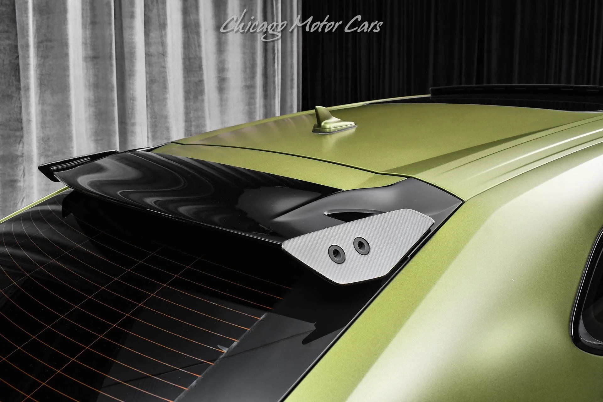 mph006_674901505_13454_p7_l_06752b0ca7