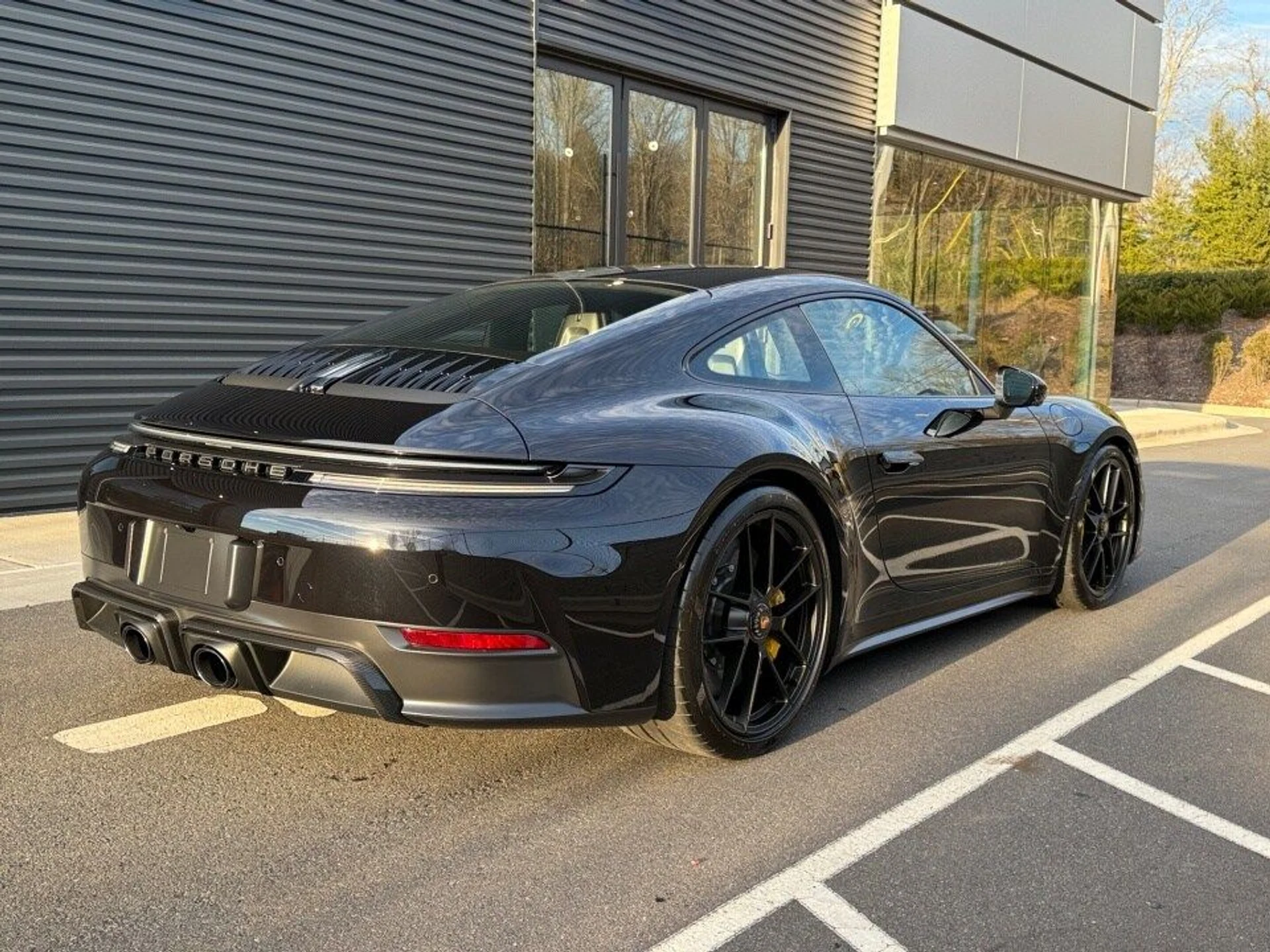 mph006_68477756_ac8e2389d98bb974219514b2b5577d0ax_7c13c2dbfd