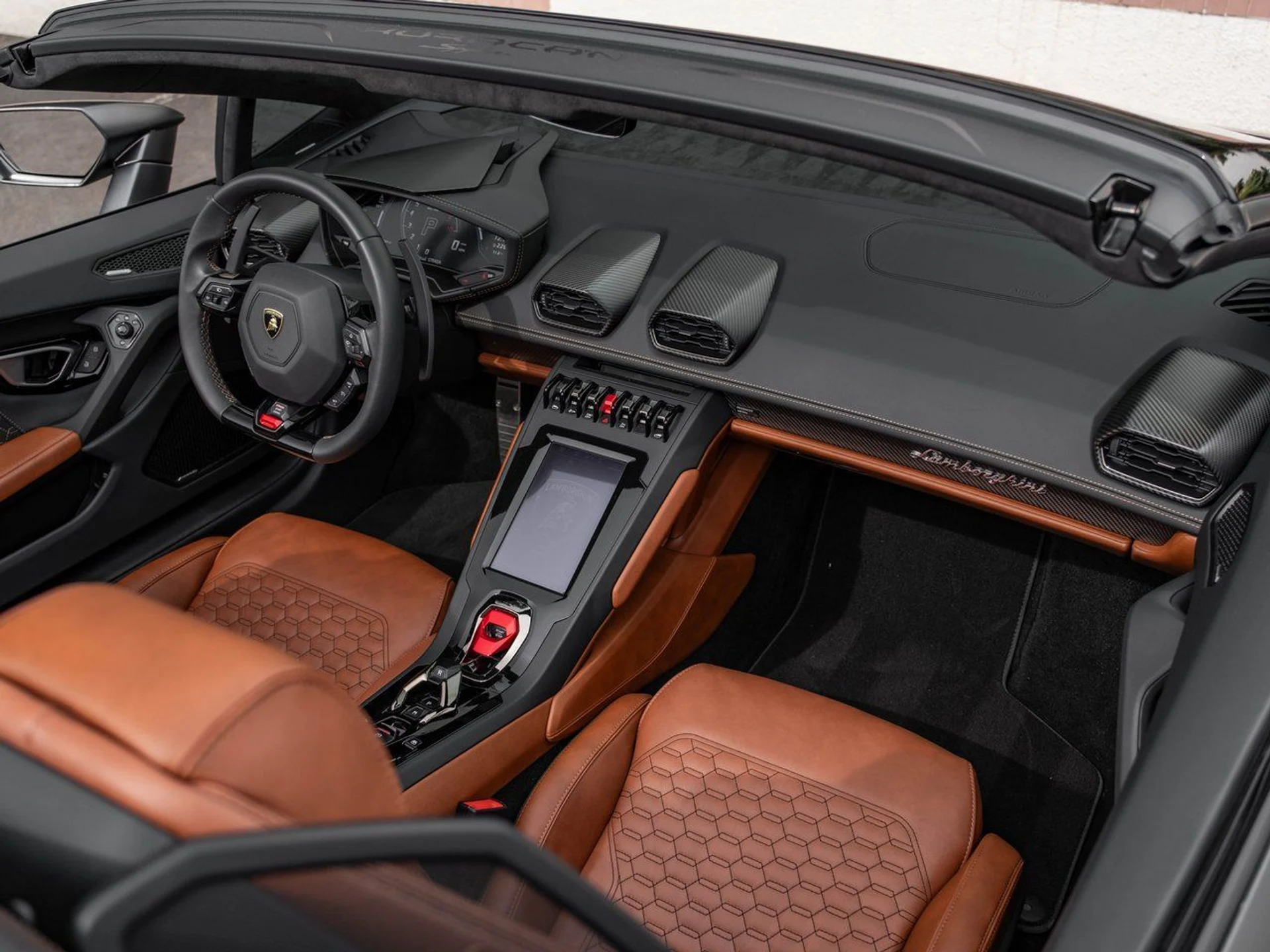 mph006_688632344_2f0fcbb2c5f80976f762a597ba2842ccx_002c35077b