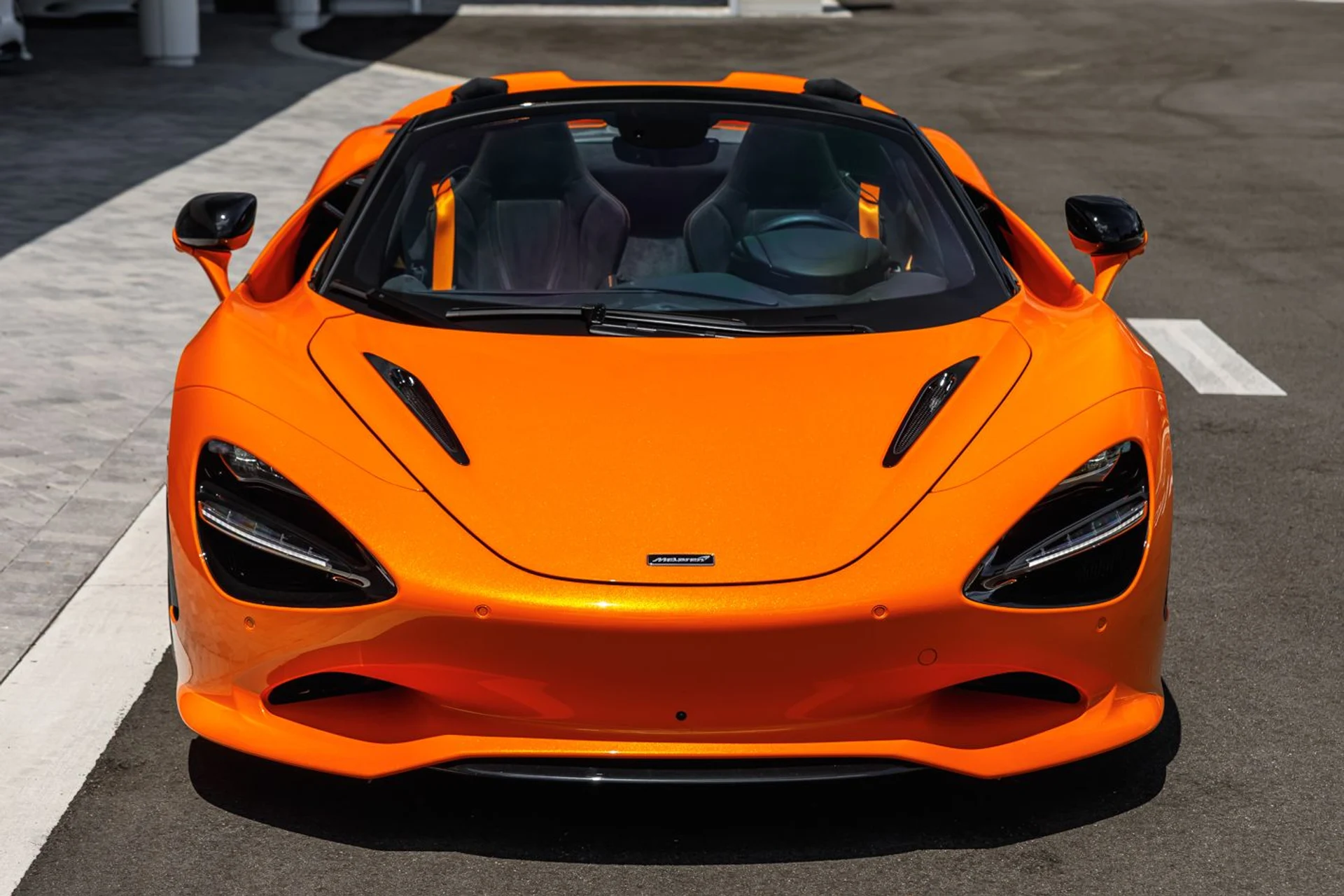 mph006_691636689_Used_2024_Mc_Laren_750_S_Spider_39f7424207