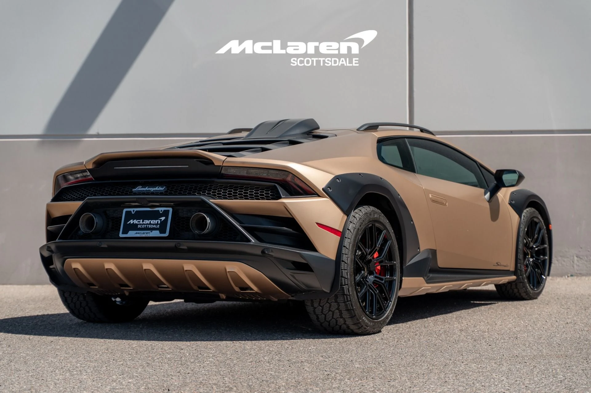mph006_695596179_Used_2024_LAMBORGHINI_HURACAN_STERRATO_Sterrato_1785521577_1407aae490