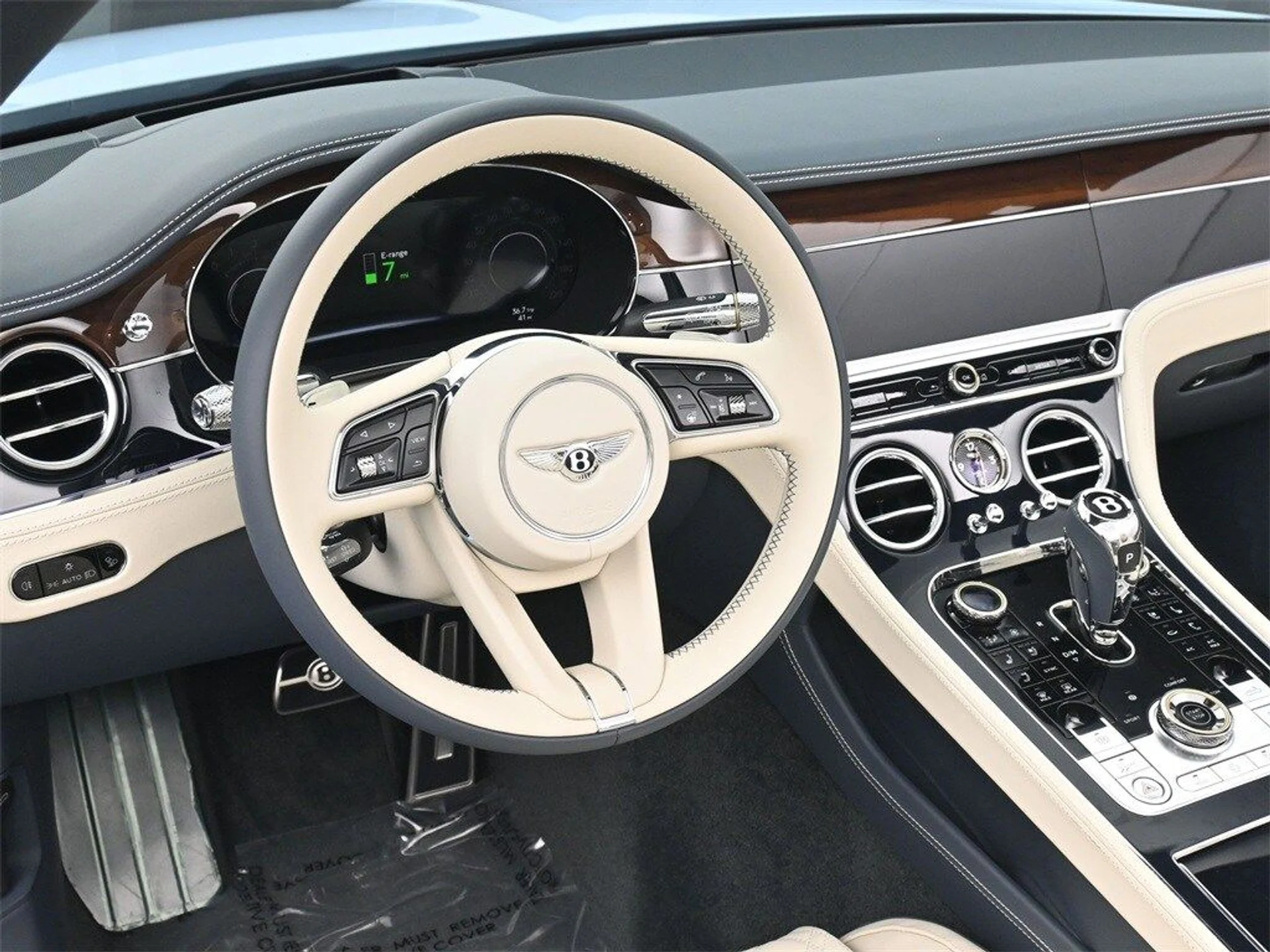 mph006_696030361_faed9f9a4d8e0fbbb9f1e4ec0728e29bx_dd99106195