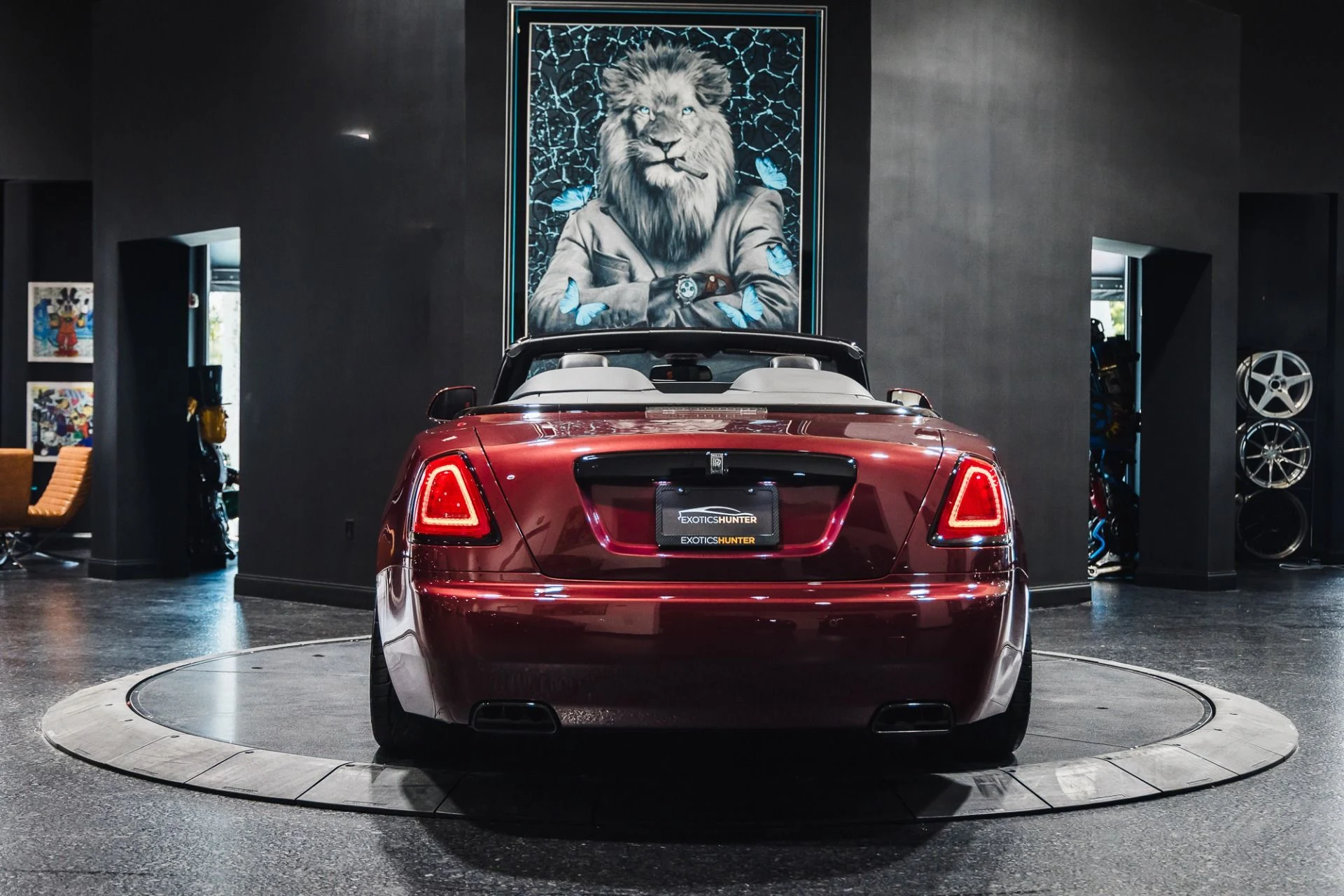 mph006_699246456_Used_2019_Rolls_Royce_Dawn_1775855974_8bc8042c18