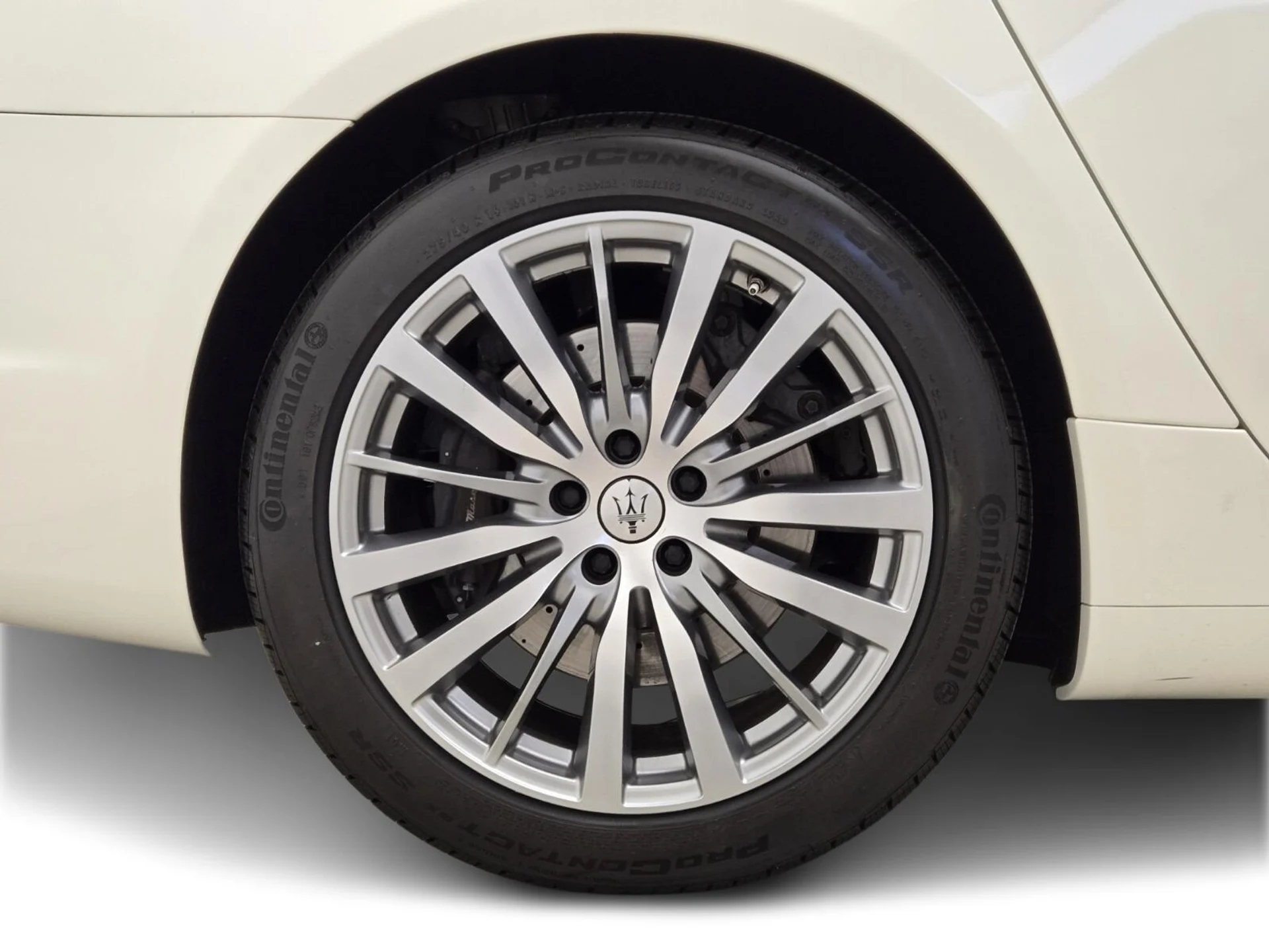 mph006_704896342_Used_2022_Maserati_Quattroporte_Modena_1756365326_b4f5ea507e