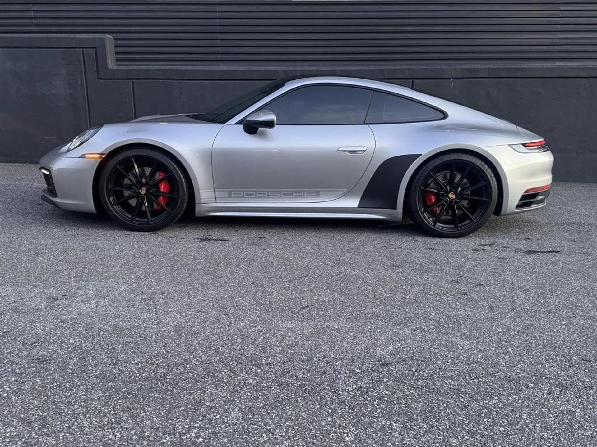 mph006_706268013_p4bnzb_GHPFM_Yso_F_Azyn_MB_g_Kw5_I_44aa666c6c