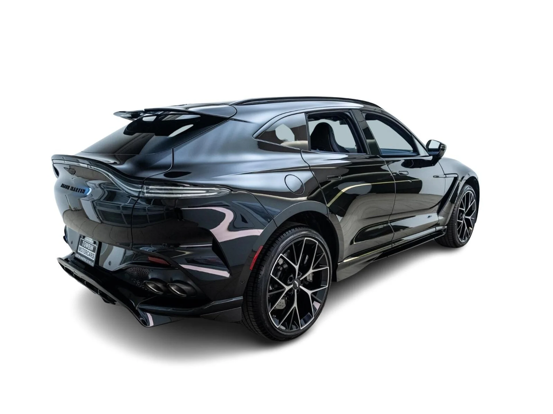 mph006_712818248_New_2025_Aston_Martin_DBX_707_AWD_1744624284_f62df04c14