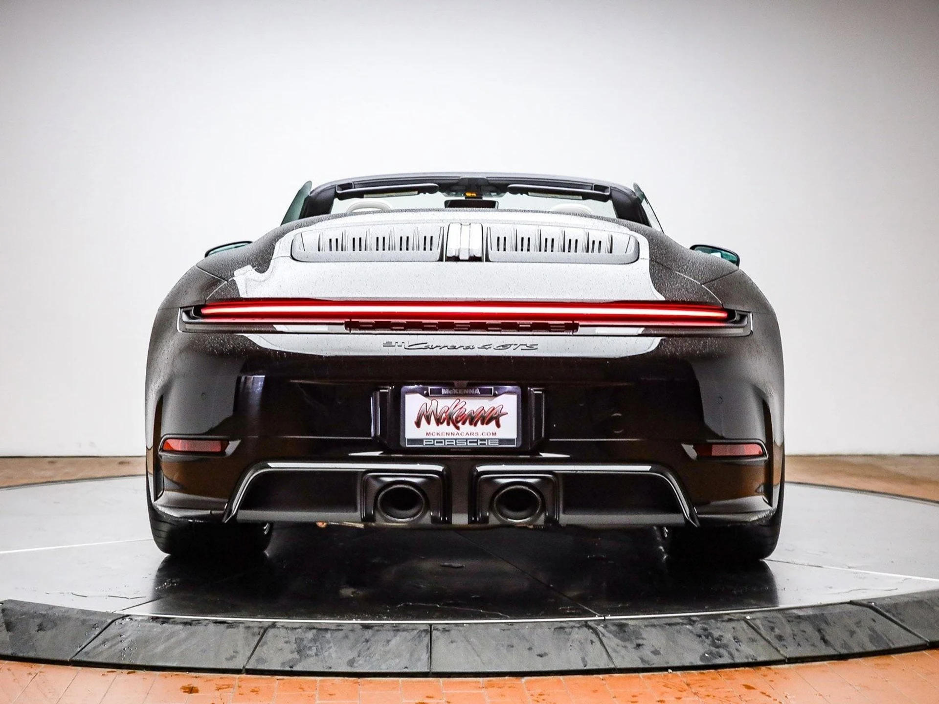 mph006_716858376_e6cc658e1815841b21b8916e425f895fx_d0f38f6deb