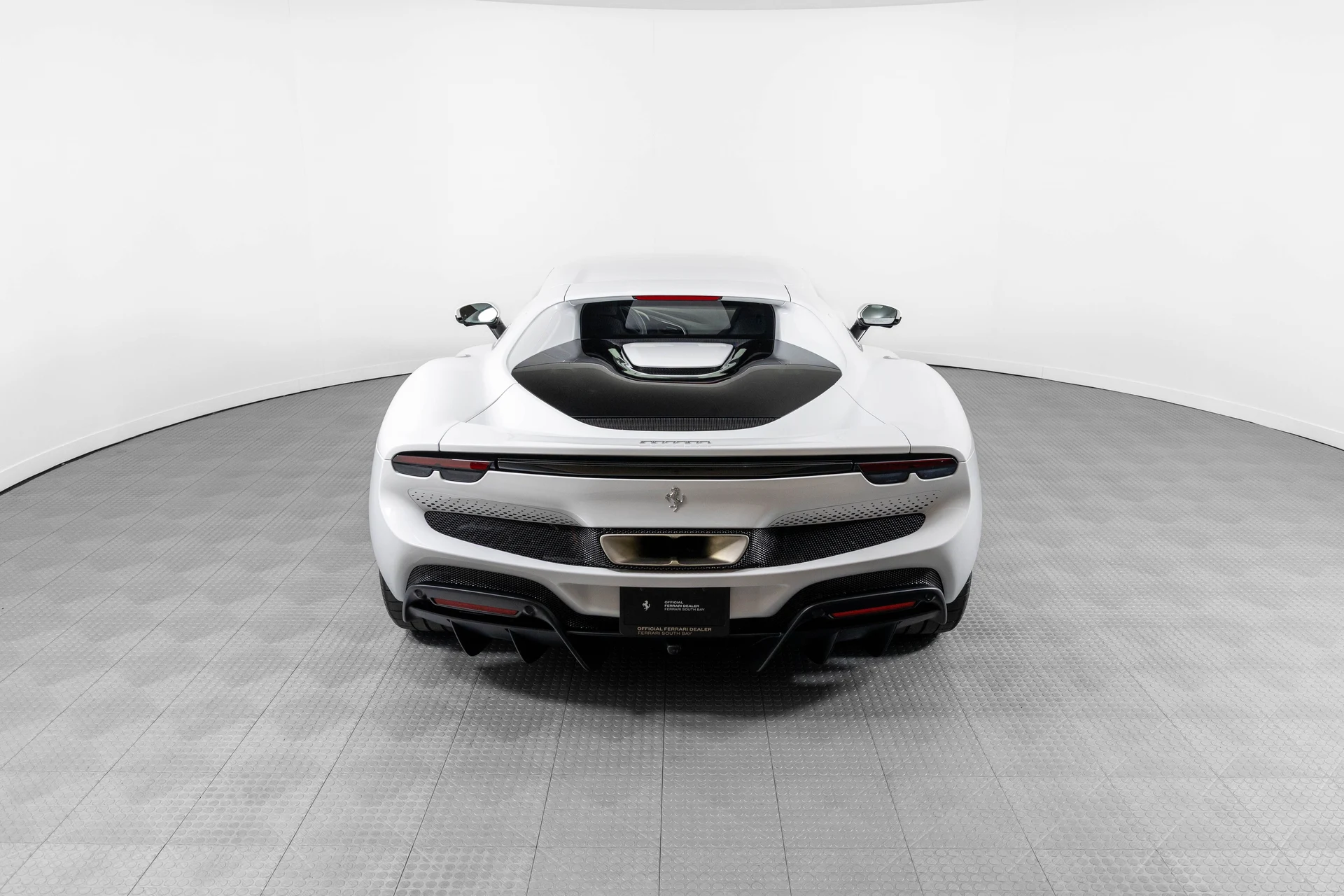 mph006_720794981_24fc956dbbbd2c4b6e42d1a0ea477676_9cf206cb24