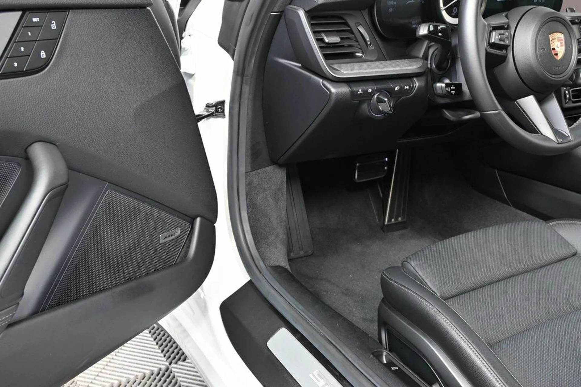 mph006_725663624_511b7223b4c6a61587b4b032b0f4db7a_c2b92b8718