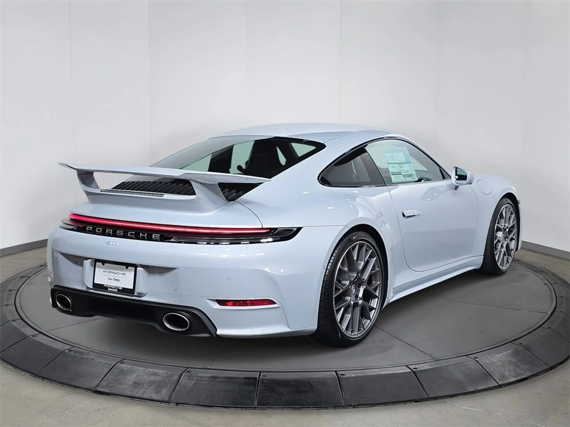 mph006_734286855_10483a2714c406bf3c1174689687938c_25ce3e316e