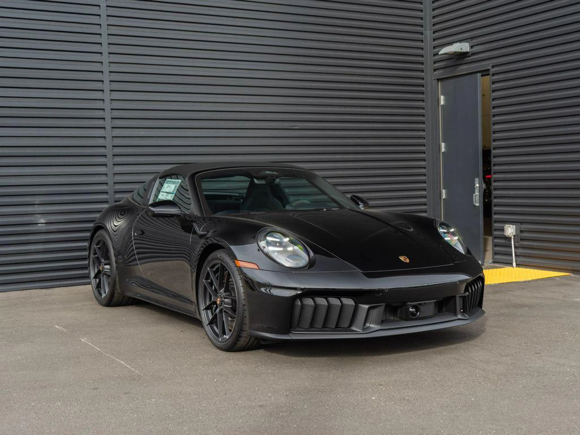 mph006_735654569_jne_C_Pk4l_BU_Zh_L_Ky_CR_Ives_L_Gvv_U_a28091784a