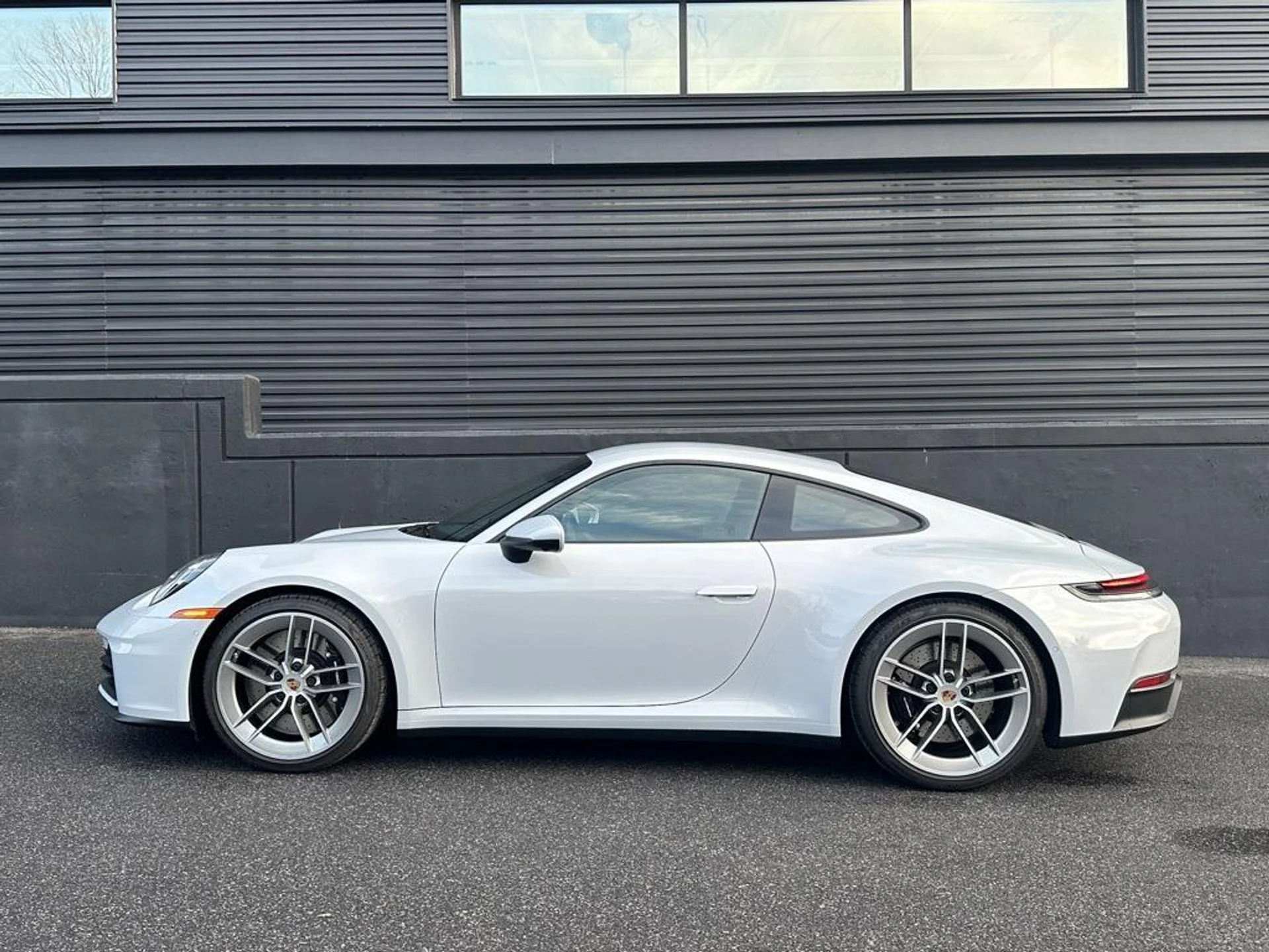 mph006_736581542_Ymn_Gg_I0_I5zc_Tr_Vyb1bwh_Gw_ZM_0d_A_6638f2b461