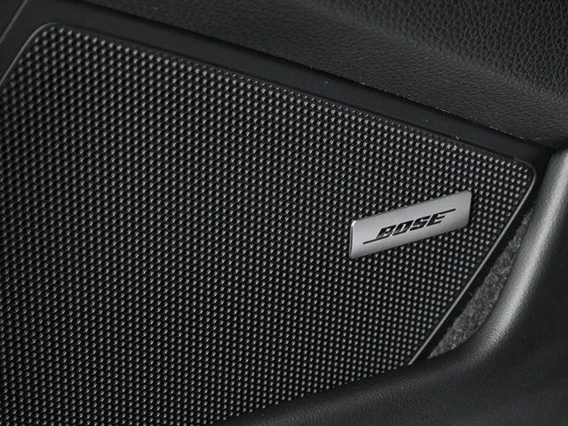 mph006_740041906_o_TA_7e5_ZG_3_Yq_NB_Ja4j_KY_9j_NYX_2g_4414d39292