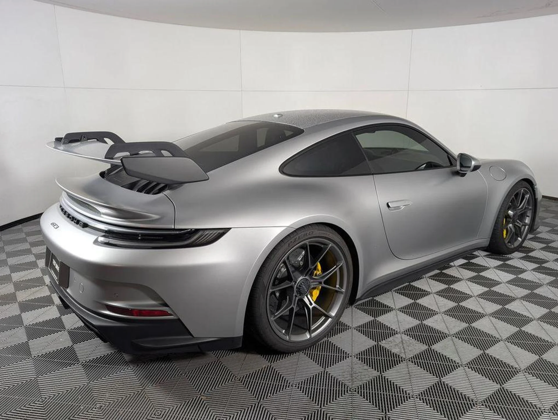 mph006_75387174_2_s_N_Pdy8z_Galb_B64_Xec_Fvak_PT_Bs_2882c2f482