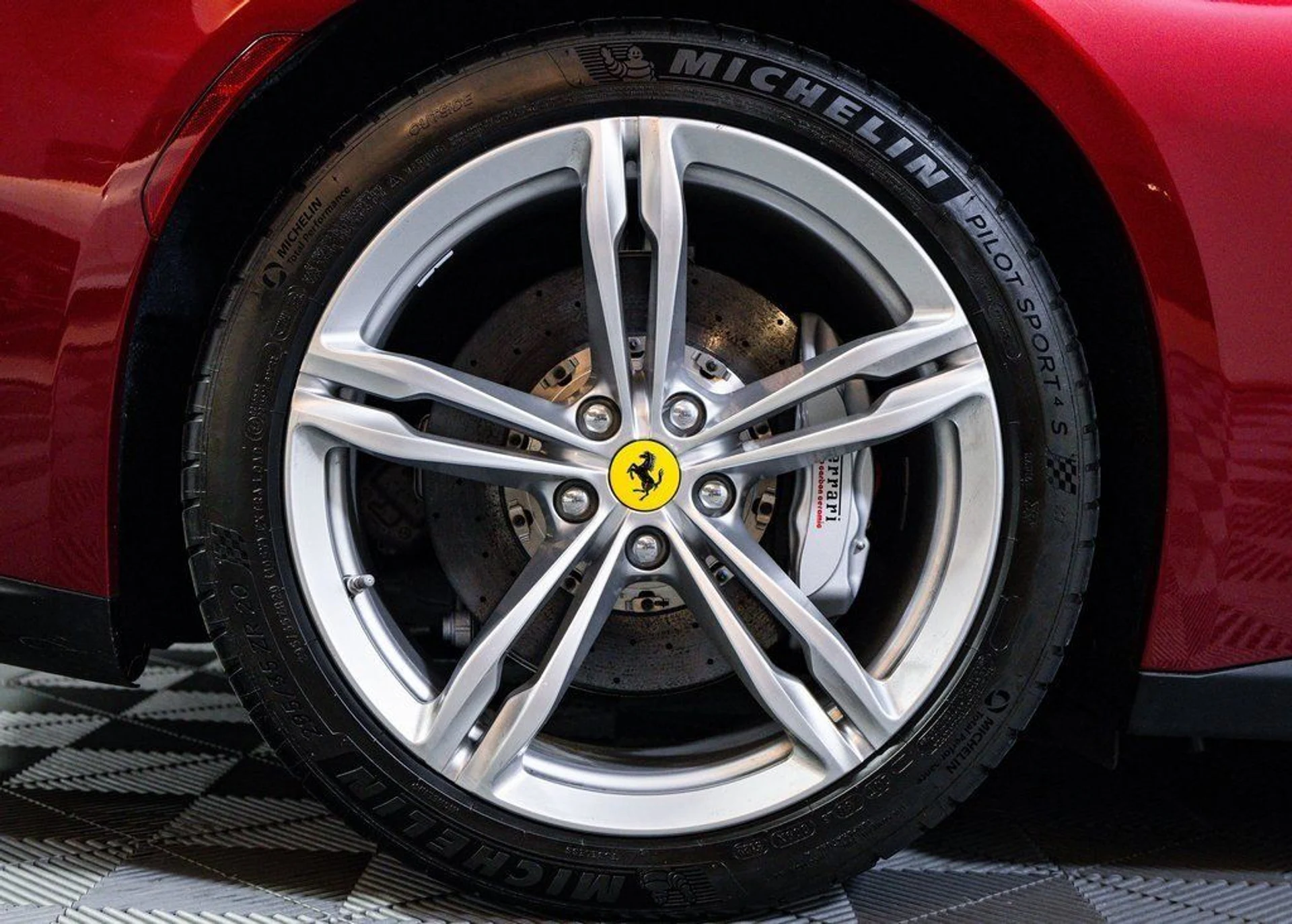 mph006_754135780_ce2c6aea1f8f88a3a4c9662455478a84_c8c537397a