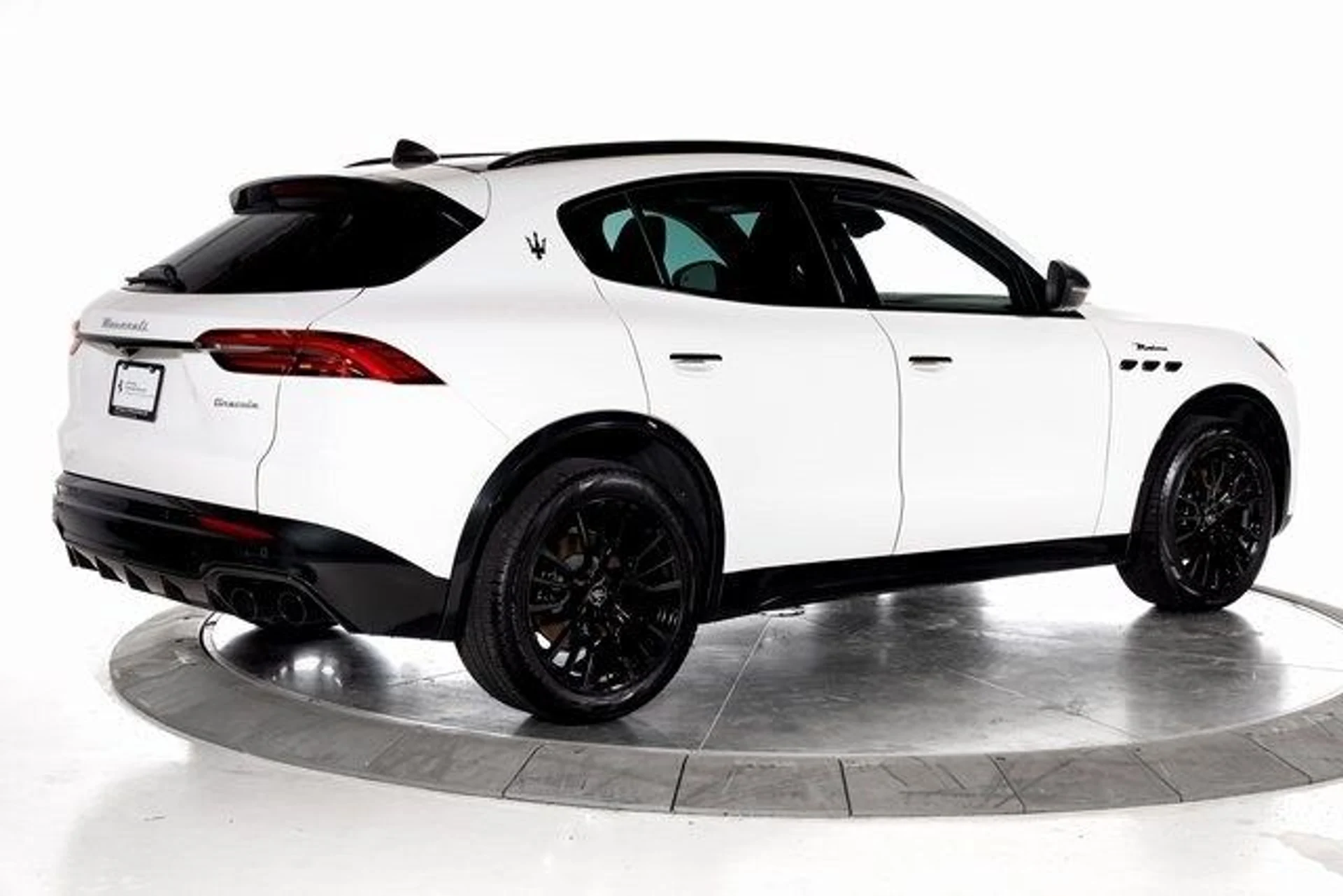 mph006_762955845_584255ddd637ac7824128a4261c230b5x_4003618e2f