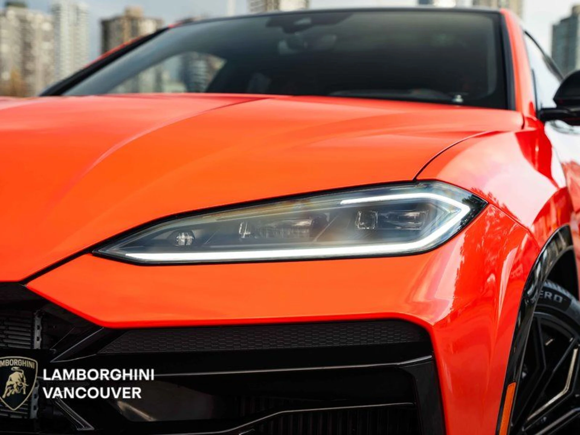mph006_768620002_38620862_01767_2025_lamborghini_urus_007_070869535c