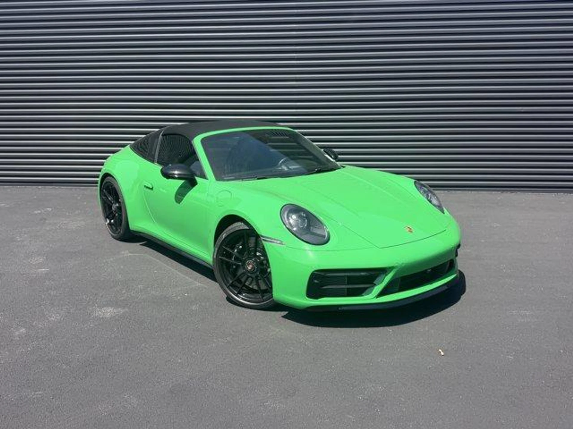 mph006_773324191_D60_flncu0_J3_Cz_UL_Ir_Jjq_NX_Aw_GU_b5f1d5f8fb