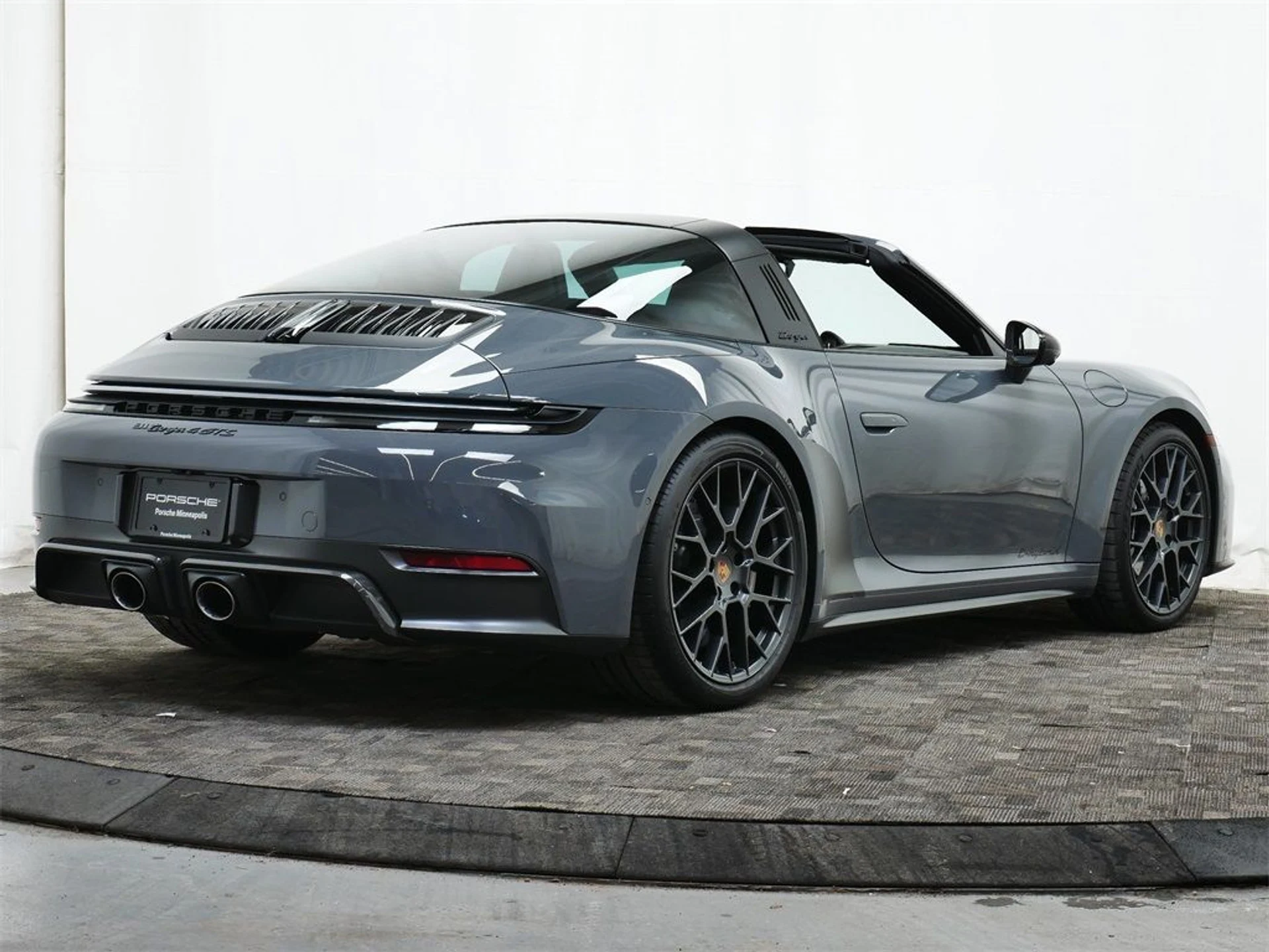 mph006_780429327_a75ed8394694de26324859b86c9f1510_6e7a3cf157