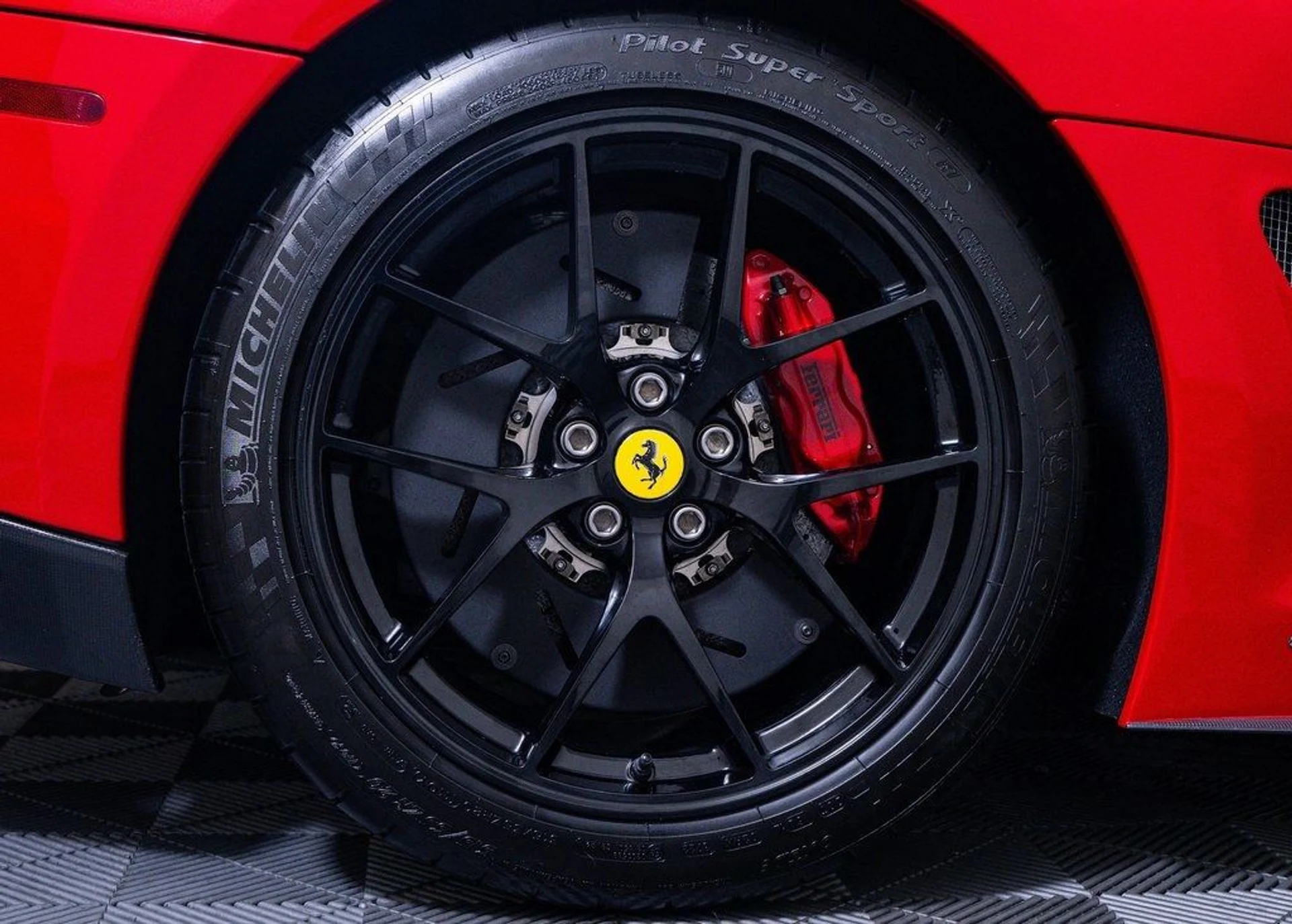 mph006_786504623_2437f5a1ff880055694bc79a99120667_ec51216961