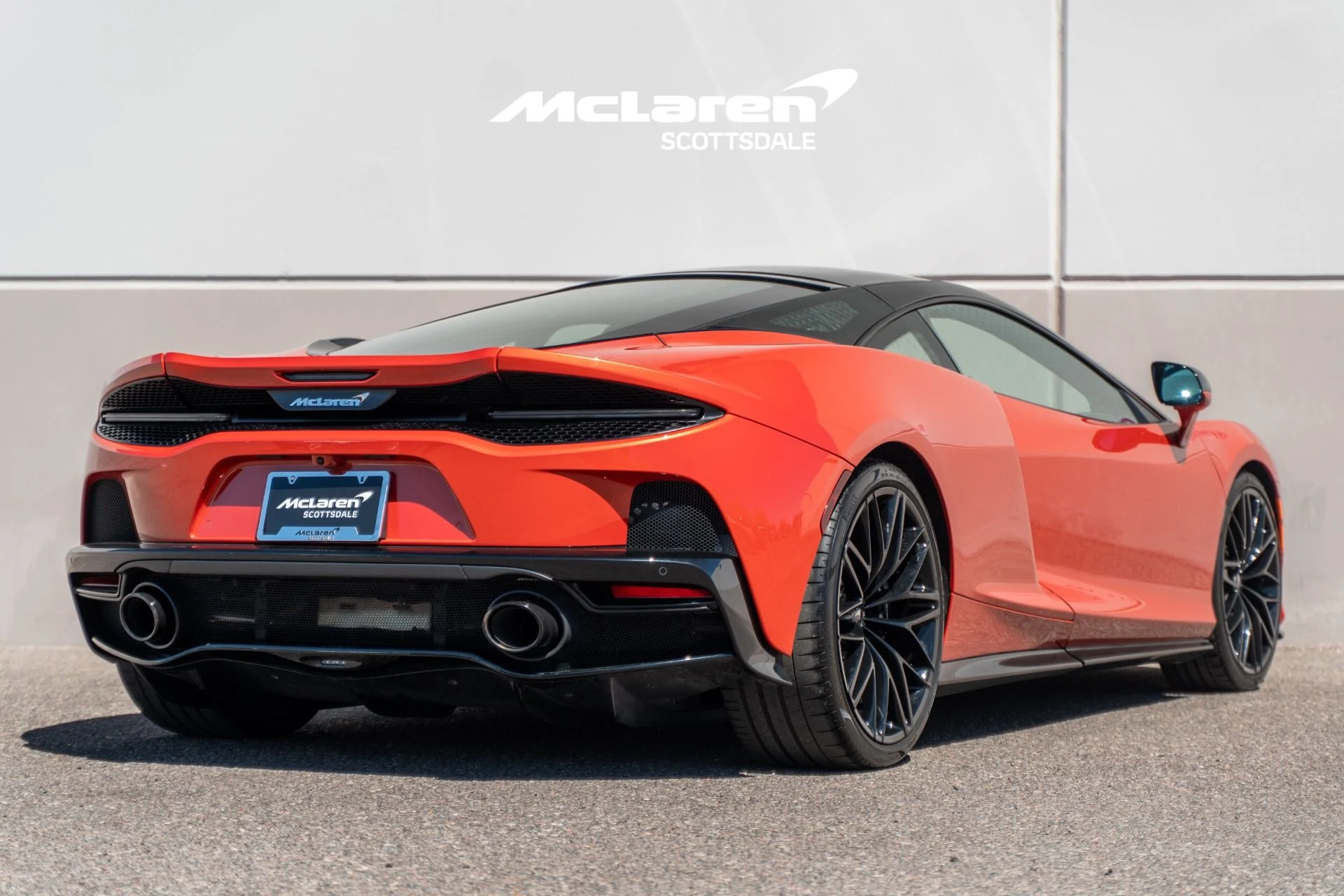 mph006_788970690_Used_2023_MCLAREN_GT_1774888989_e496db90b1