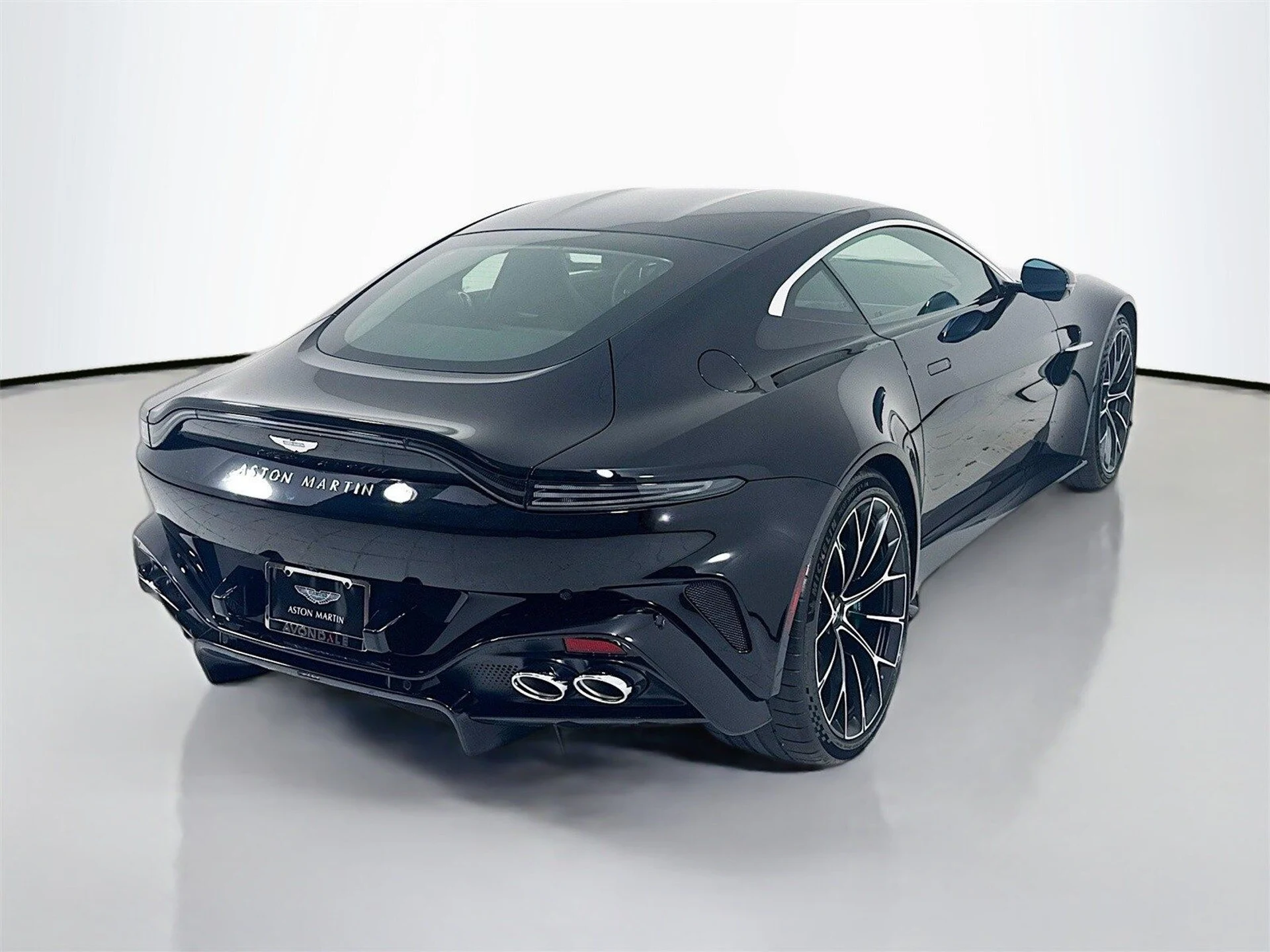 mph006_791997993_05caa77d89965f1749071f4ab4075e42x_2808bdc26f