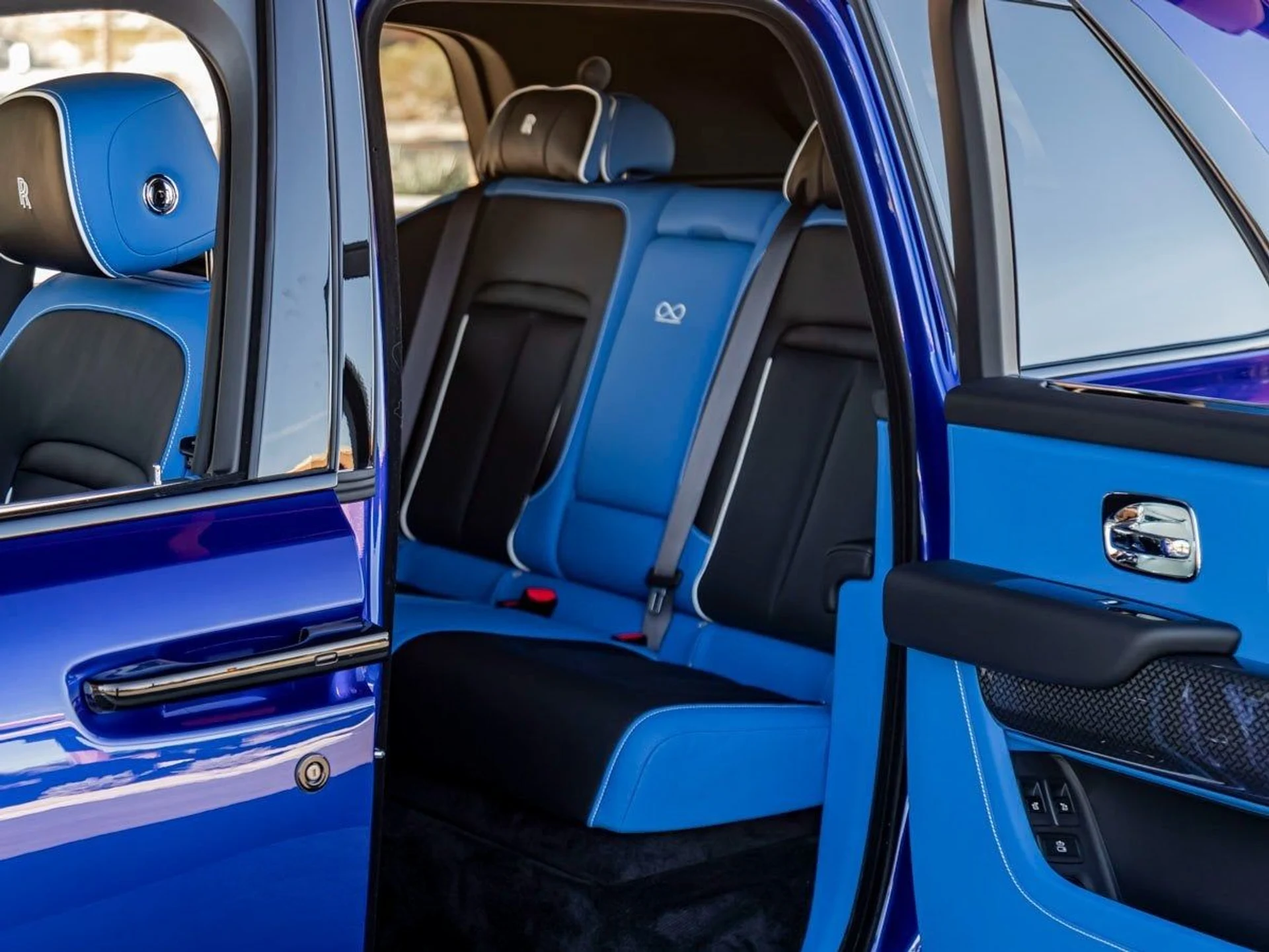 mph006_79530081_7_a303ab3453