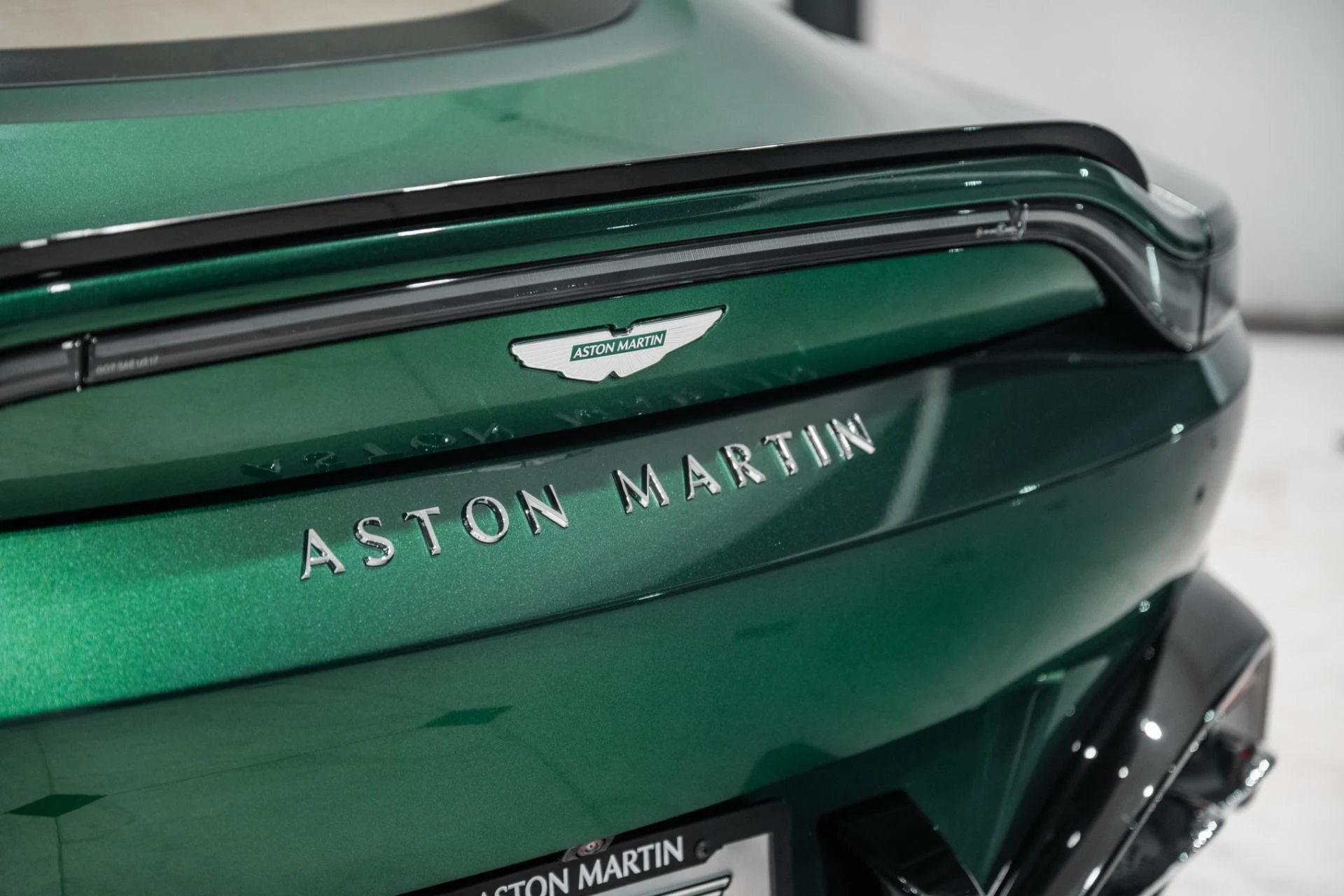 mph006_807523253_New_2026_Aston_Martin_Vantage_S_1790177478_42a25c211e