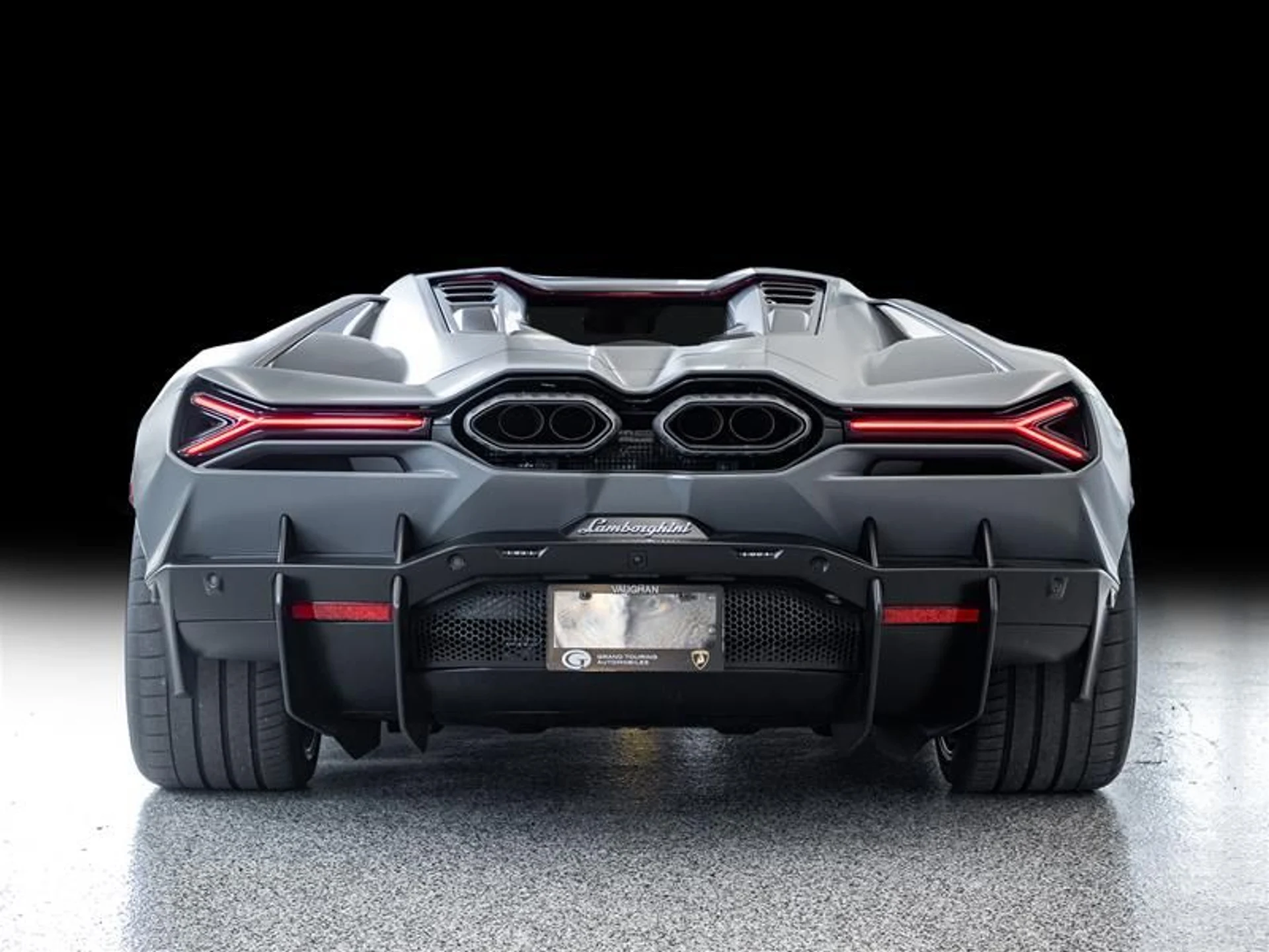 mph006_808415264_01kmtozn_70a4b786fd