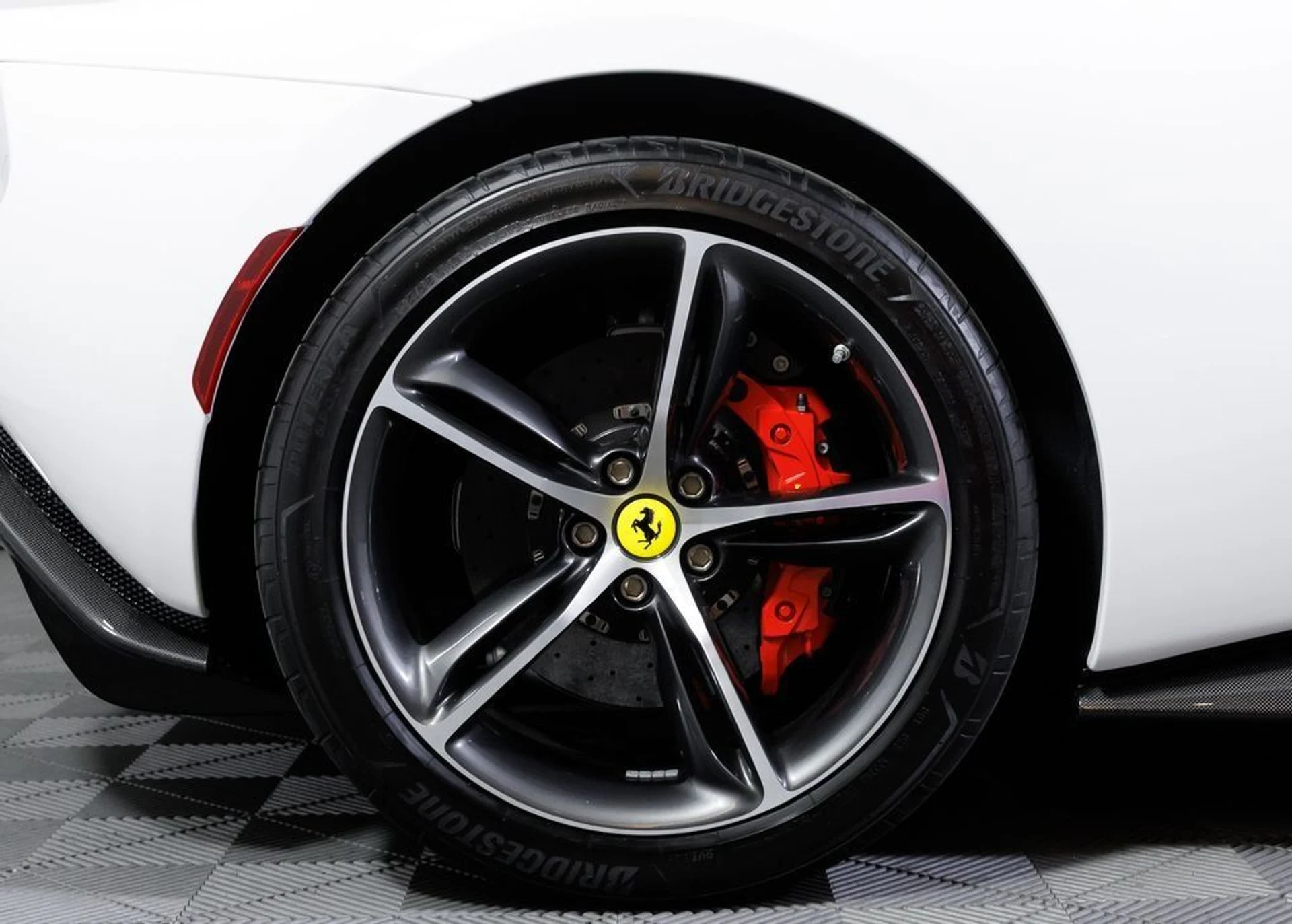 mph006_813838385_e1fa3802af64e2d2fe77b832b95888be_4c107f8a7e