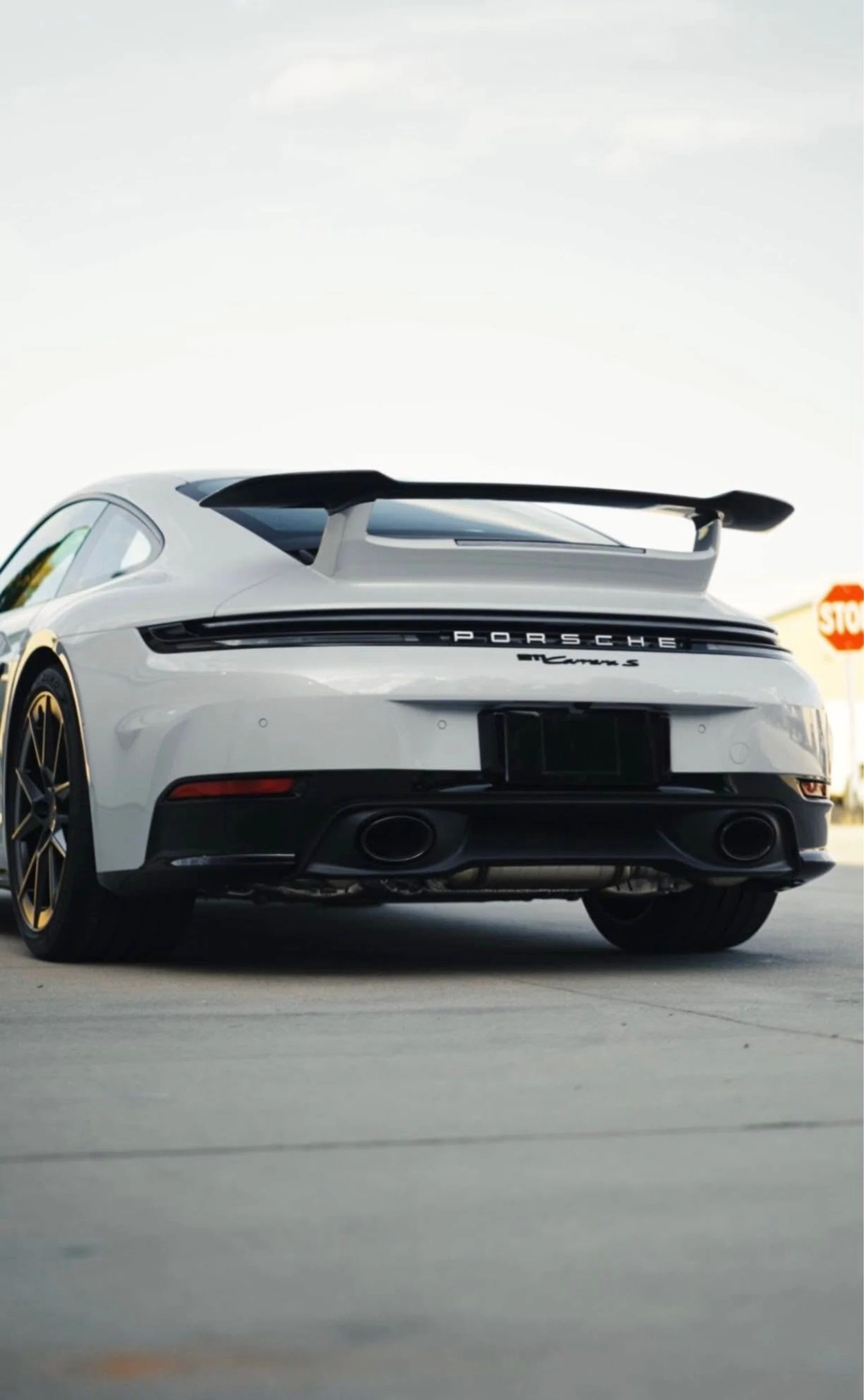 mph006_818074186_Used_2025_Porsche_911_Carrera_S_1765488342_5eb81db0ae