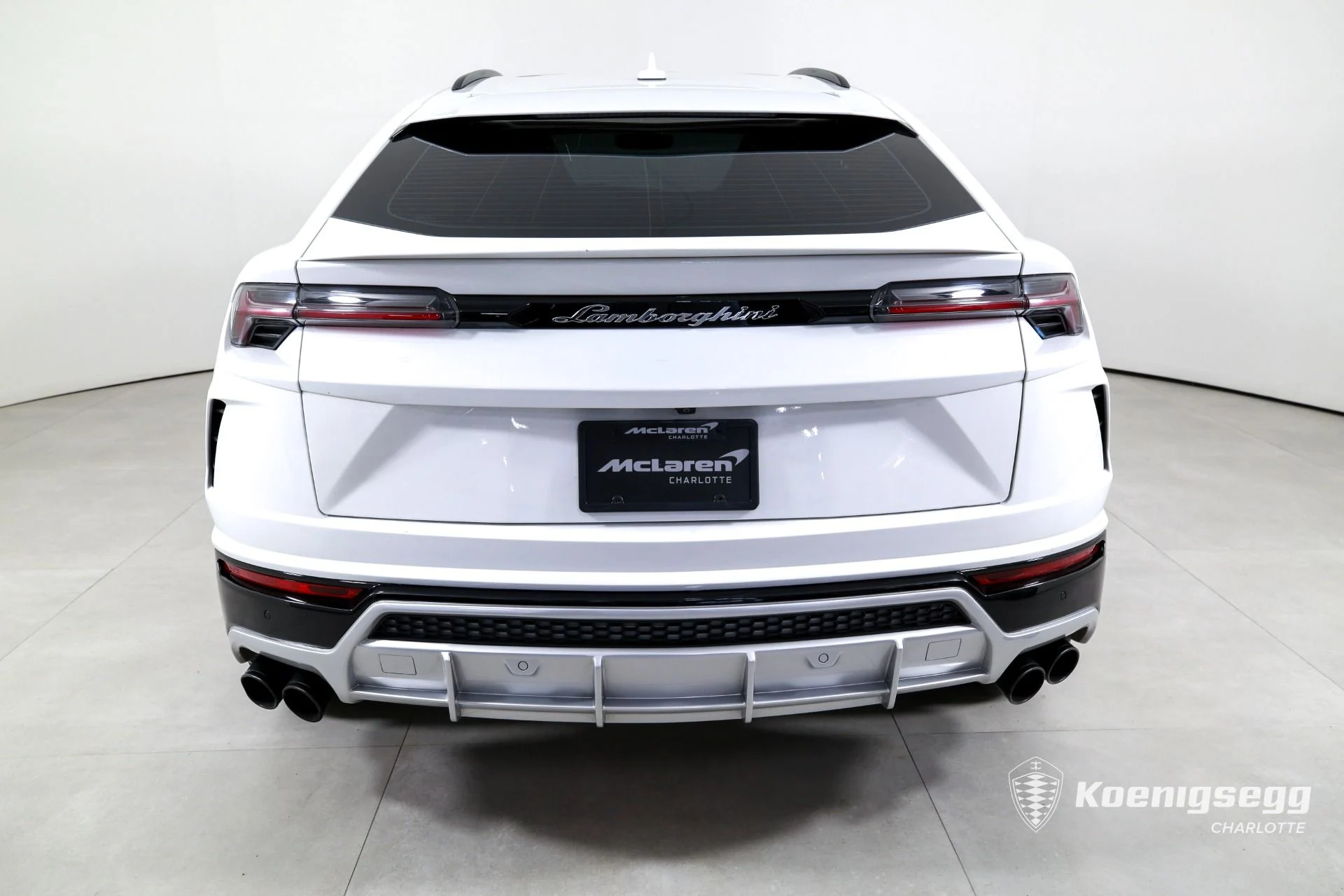mph006_820633717_Used_2019_Lamborghini_Urus_1760976119_994c4930ae